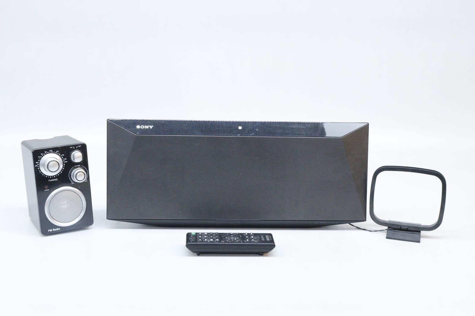 Högtalare, bluetooth Sony CMT-BT60 samt radio