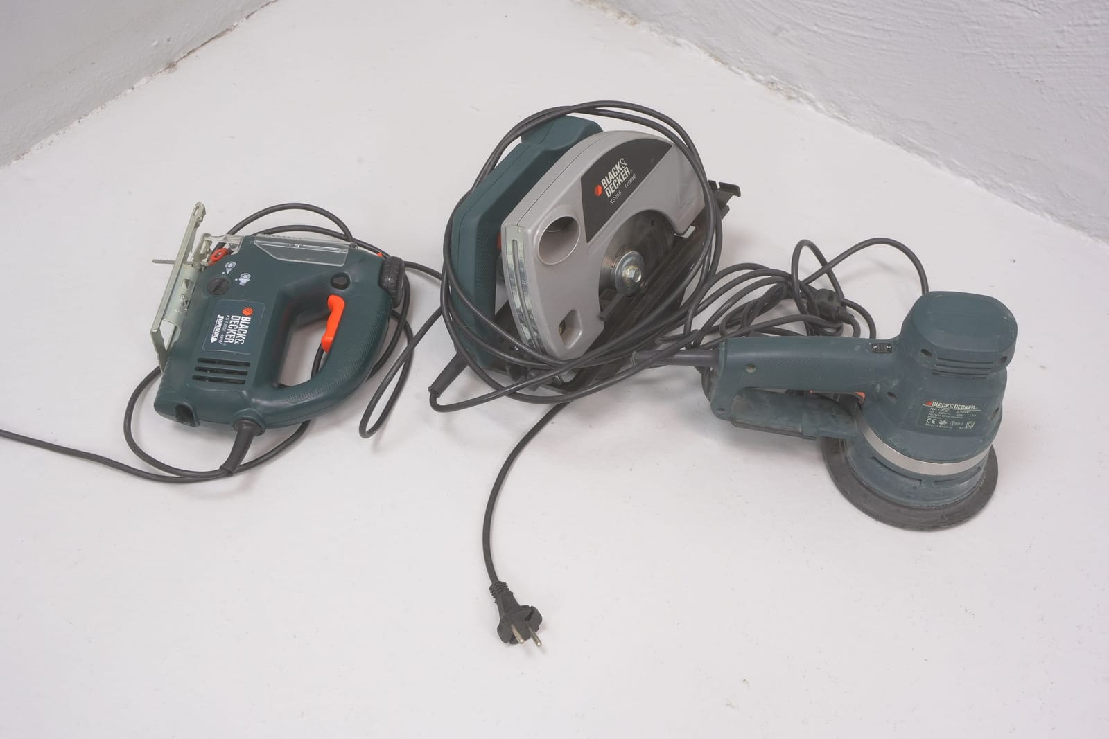 CIRKELSÅG, STICKSÅG, SLIPMASKIN, Black & Decker