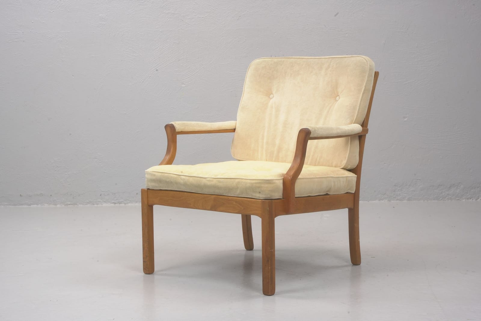KARMFÅTÖLJ, teak, 1900-talets mitt