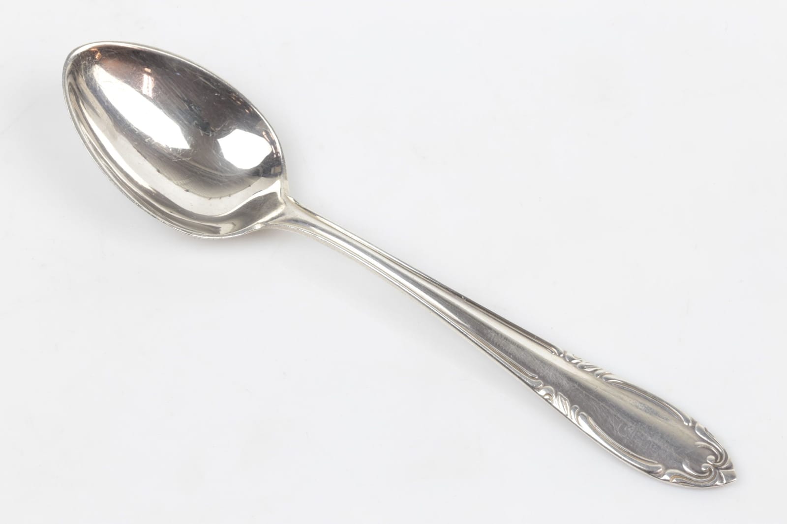 KAFFESKEDAR, 12 st, silver. "Slottsbarock", C G Hallberg resp. Guldvaruhuset Aktiebolag, ca 177,20 g