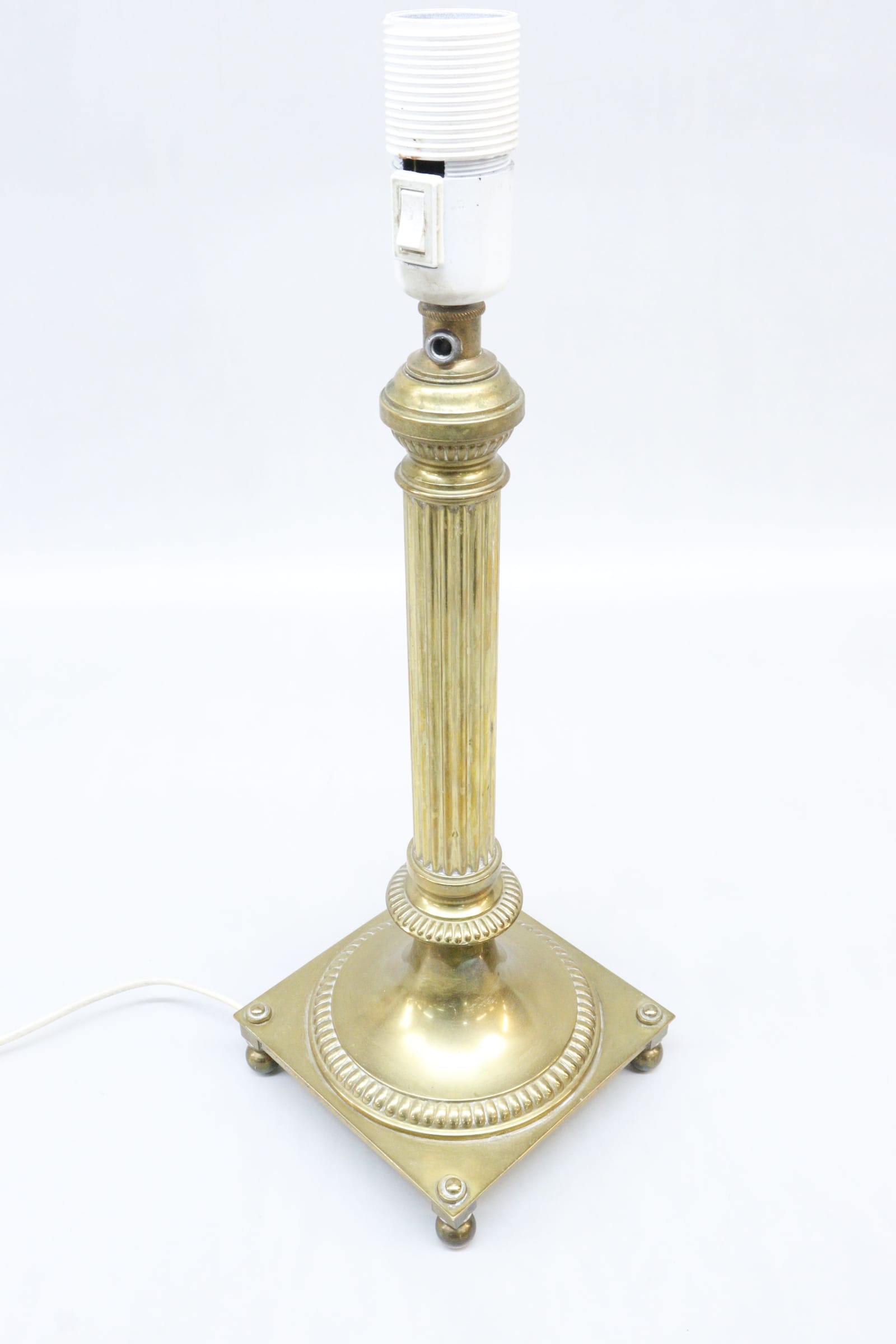 Bordslampa, mässing