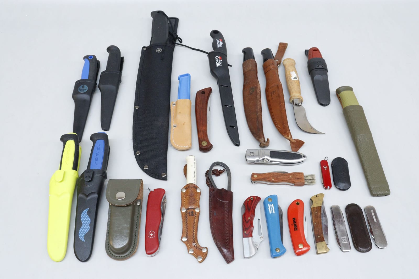 Samling knivar, fisk, jakt, file, mm