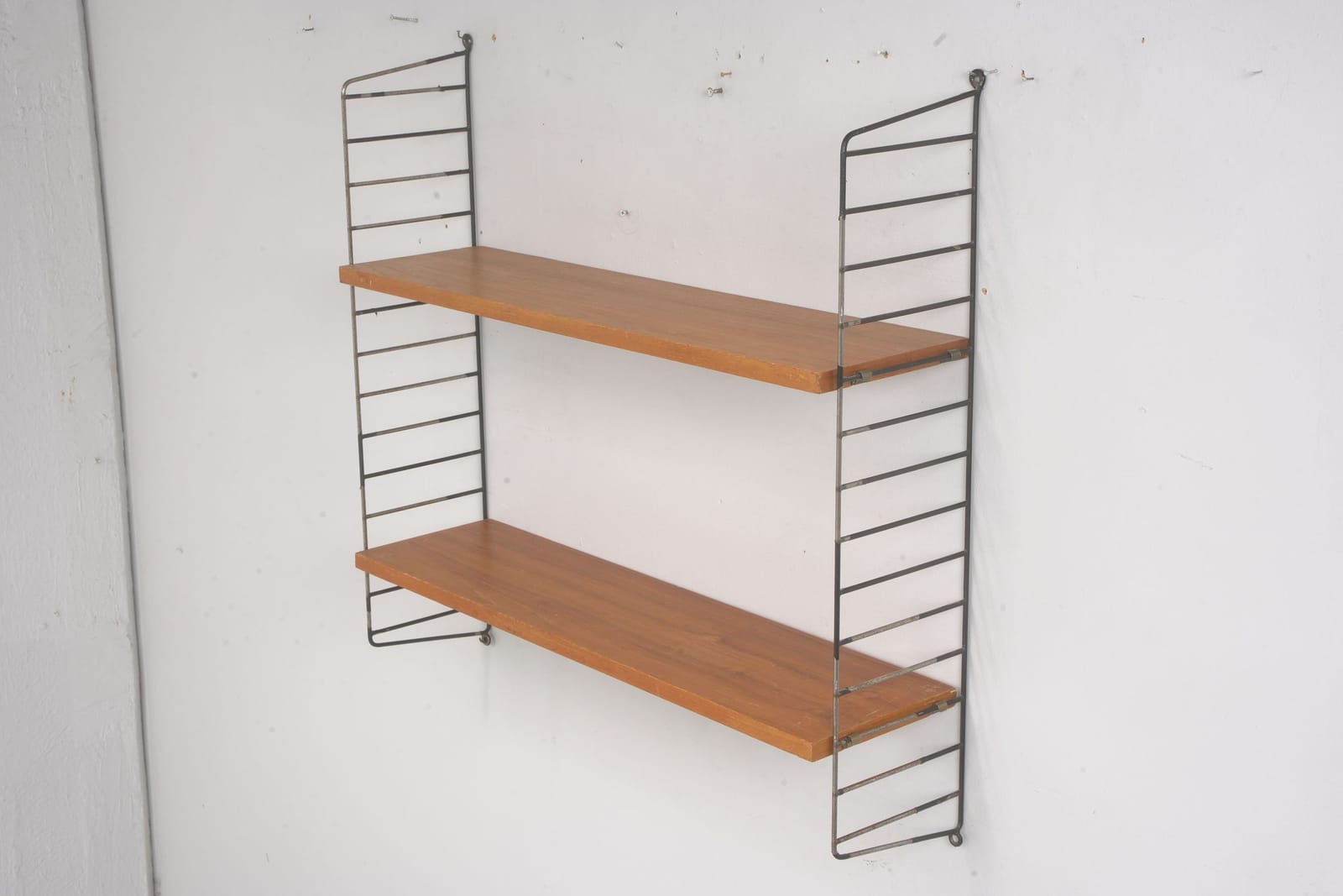 NISSE & KAJSA STRINNING, bokhylla, "BFB-hyllan / The Ladder Shelf", String design, 1960-tal