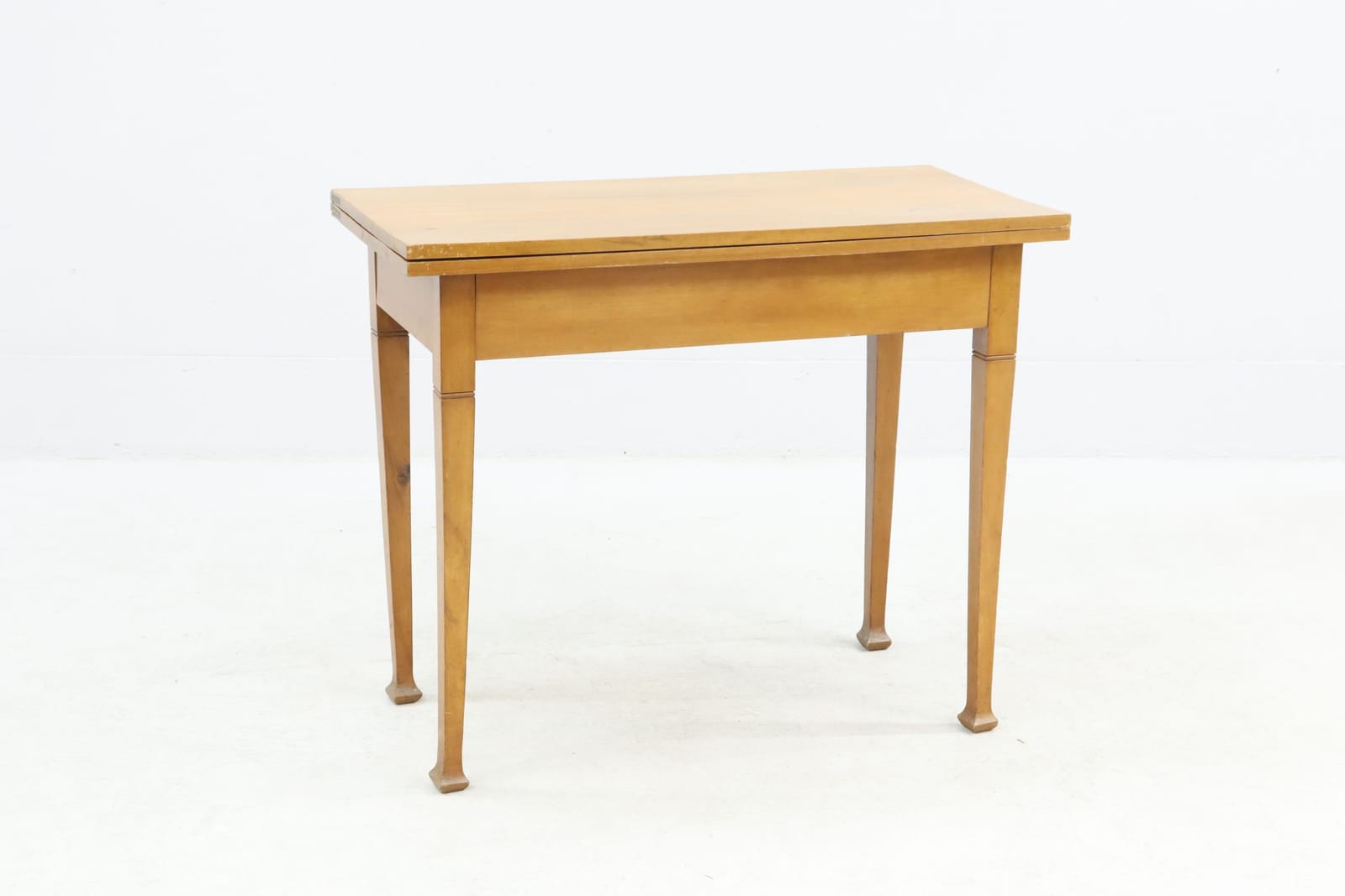 Spelbord med vridbar skiva
