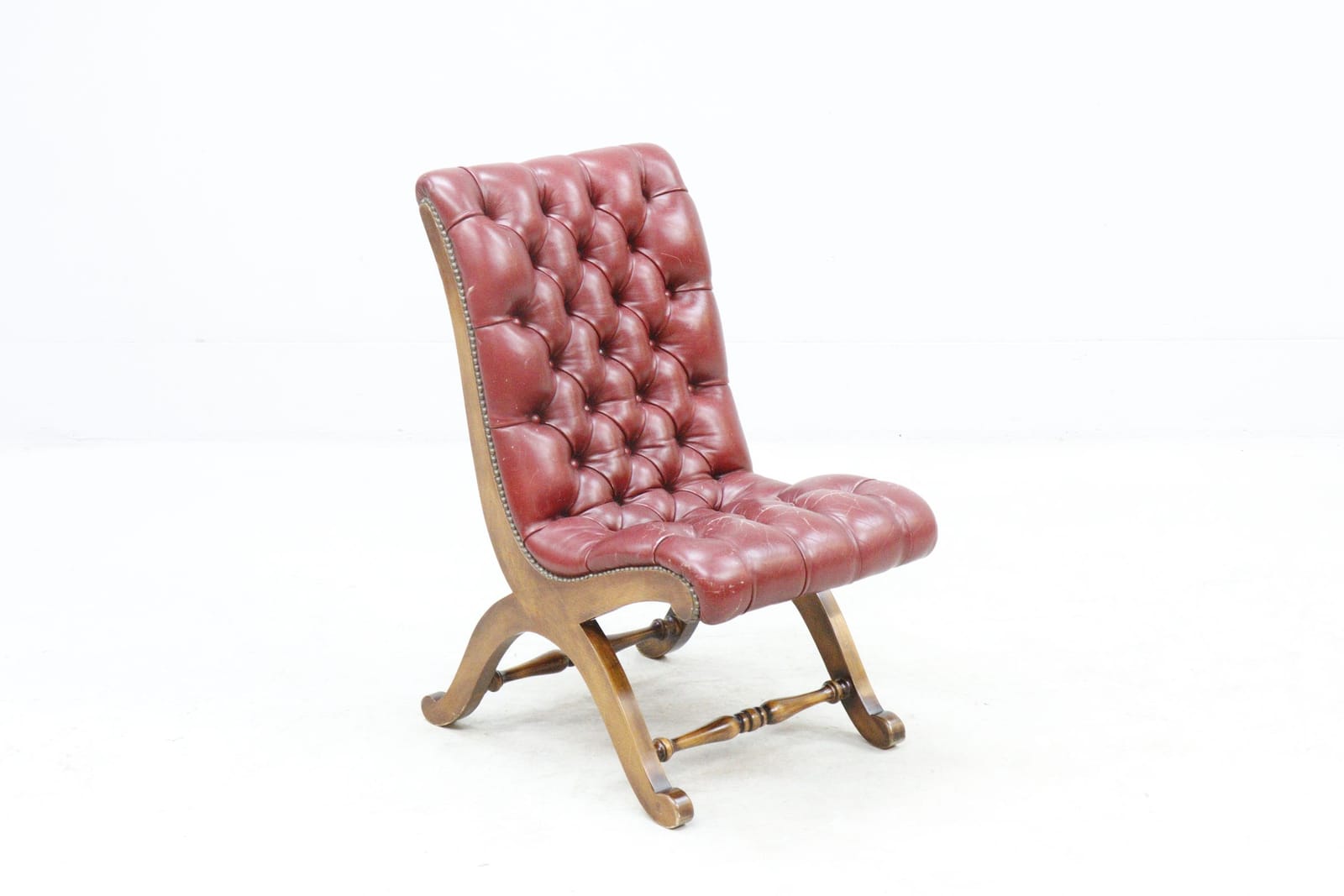 Stol, rött skinn, Valentines Chester chair