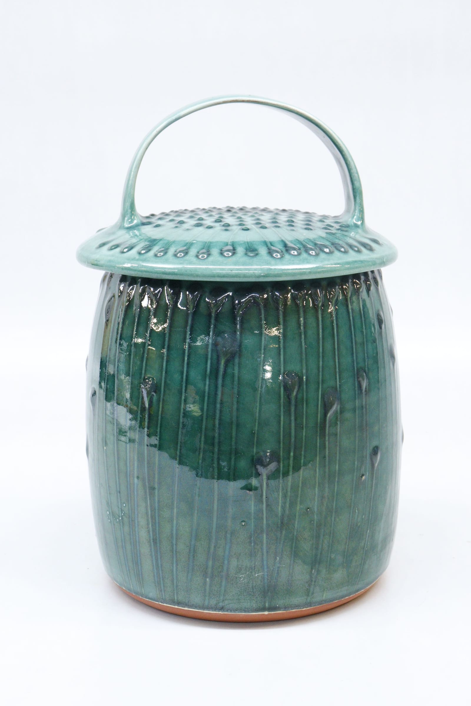 Stor burk med lock, keramik, Elisabeth Palm, Baskemölla