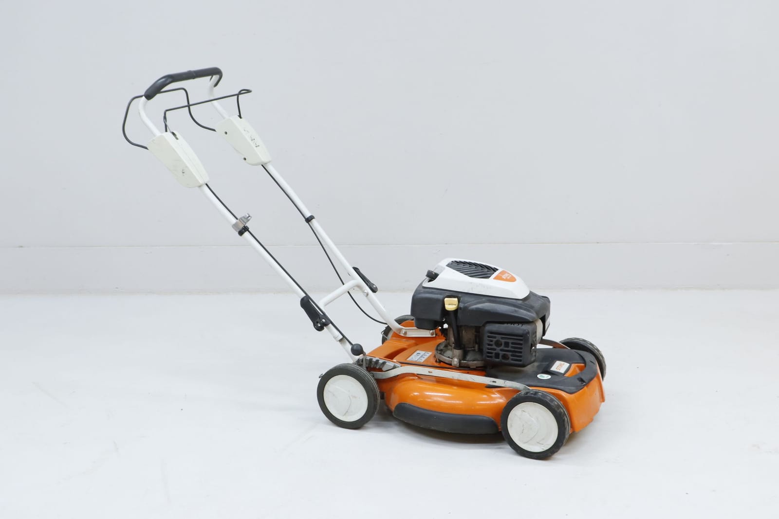 Gräsklippare, Stihl RM4RT, 2018