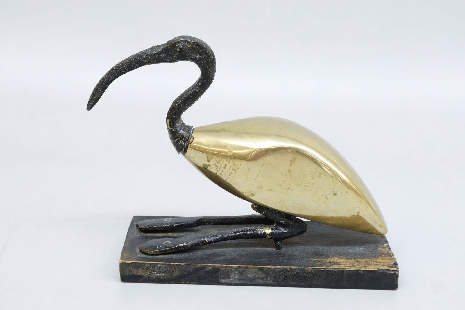 Skulptur, brons och järn, ibis, osignerad