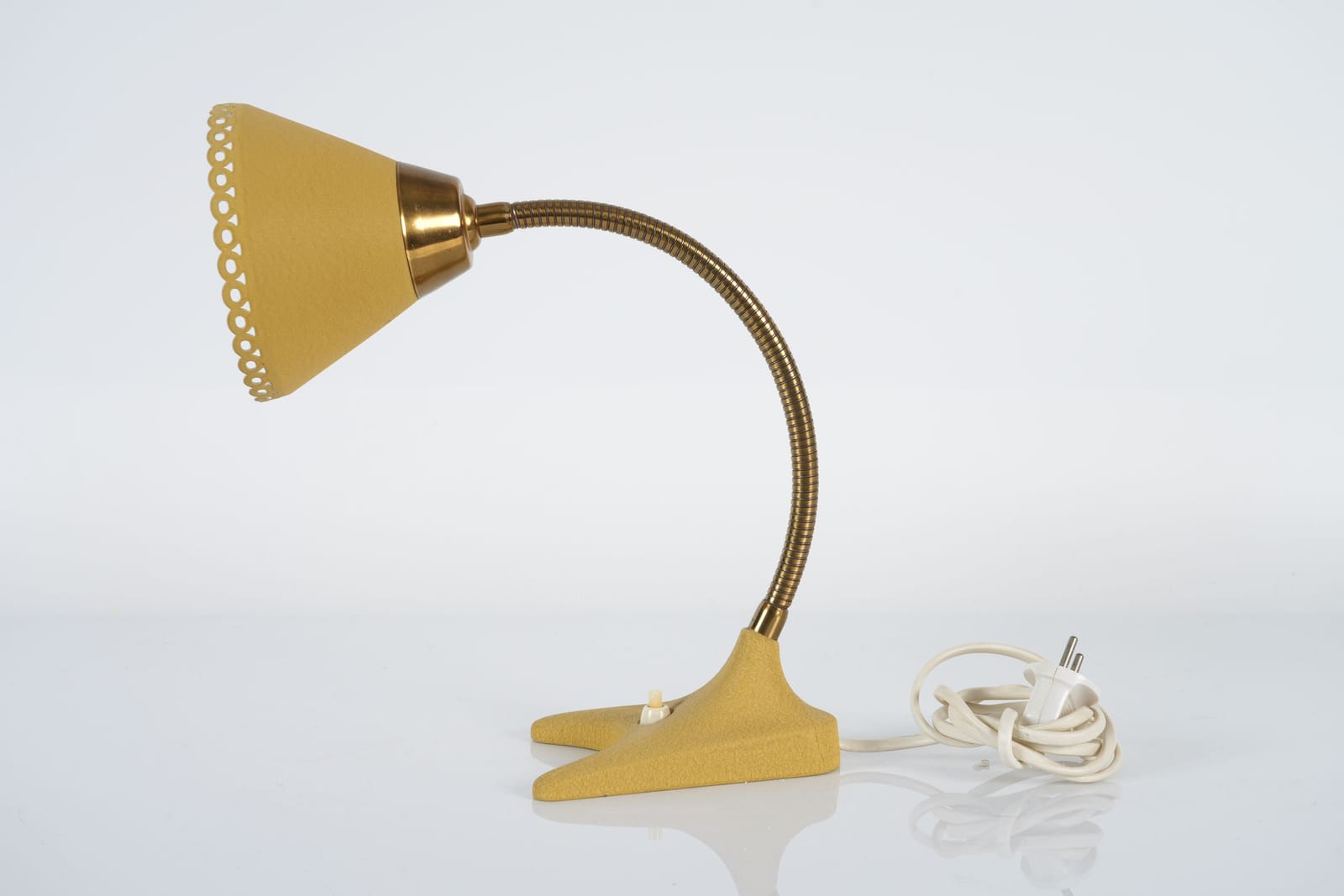 BORDSLAMPA / VÄGGLAMPA, "B49", EWÅ Värnamo, 1950-tal
