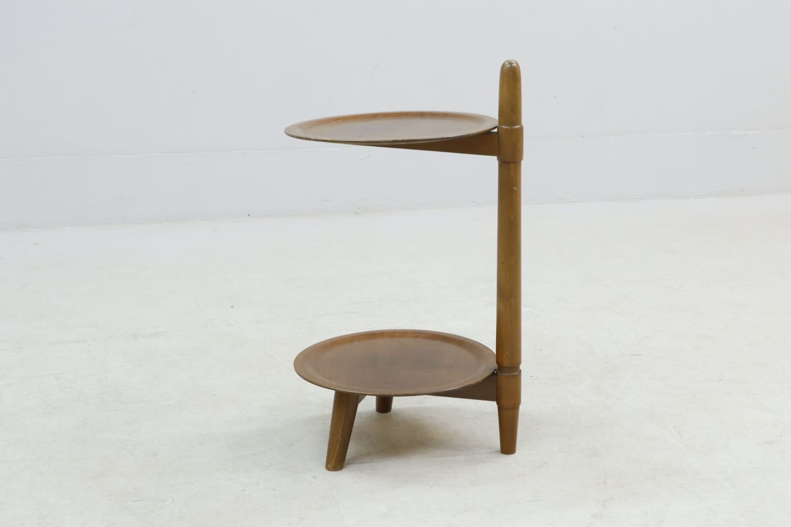 Serveringsbord, Edmund Jörgensen, Danmark, valnöt