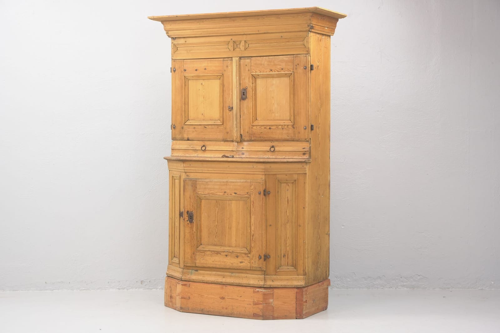 SKÅP, furu, allmoge, 1800-tal