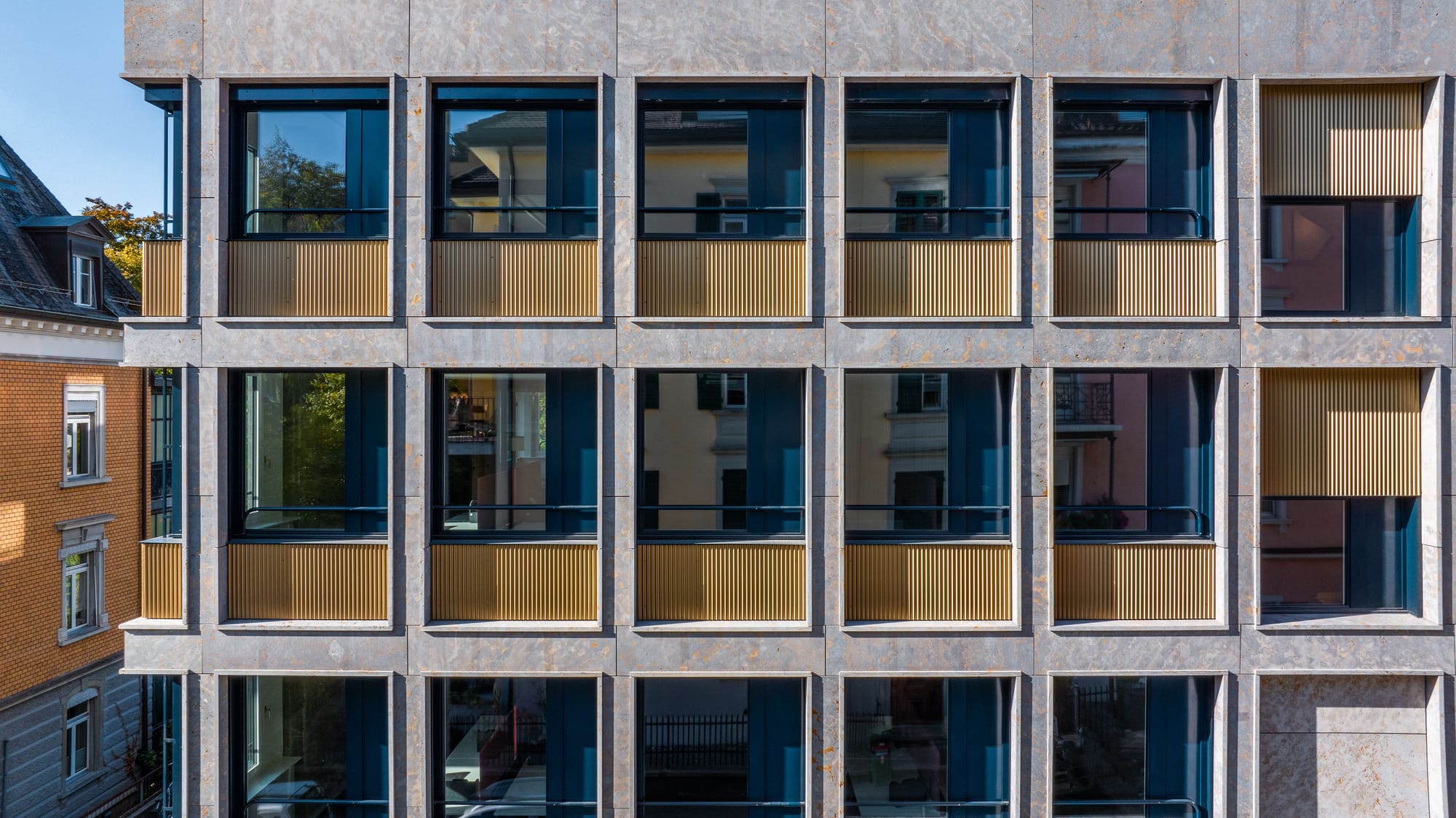 4003 231112 Cajos Kurvenstrasse2