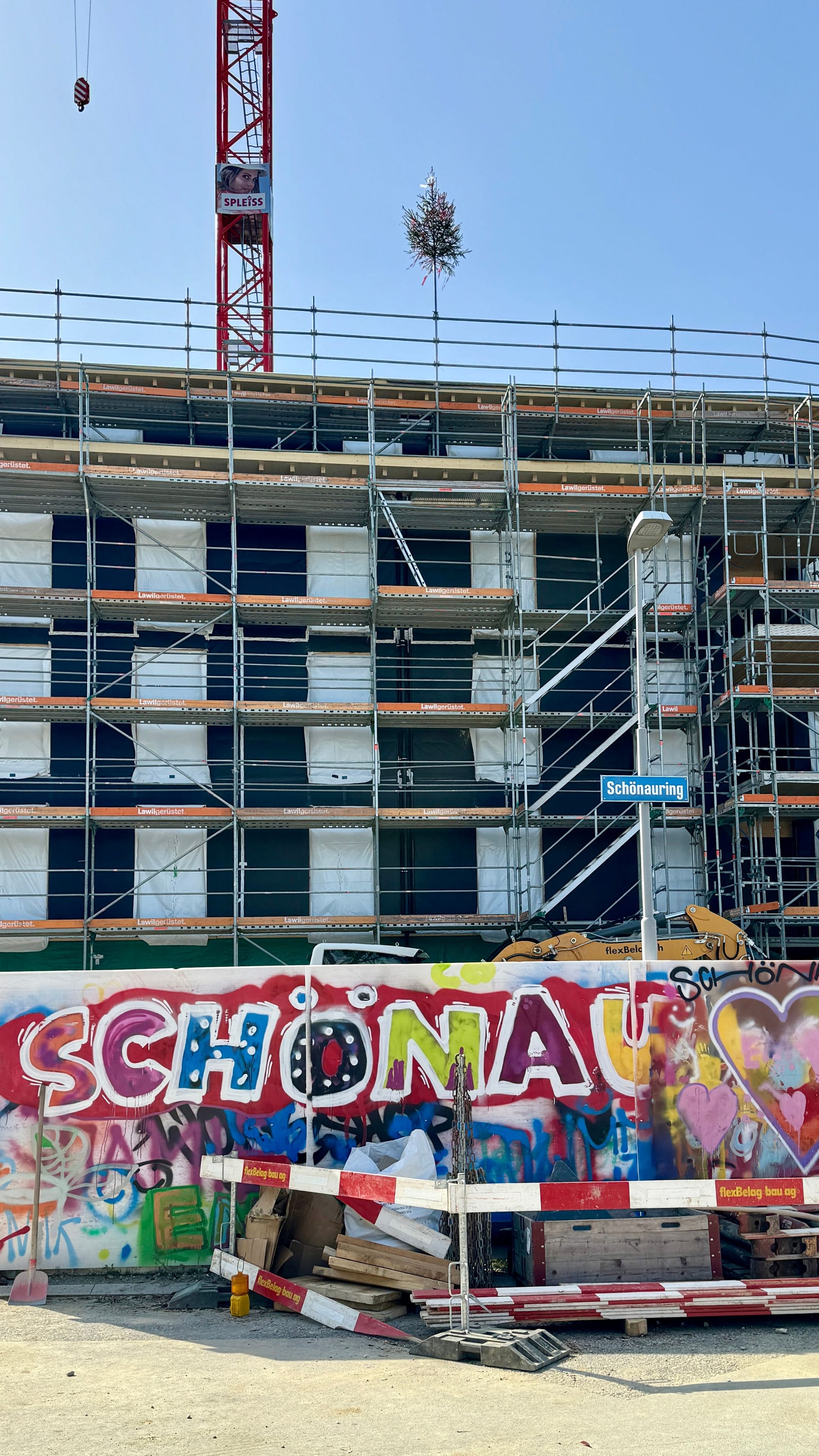 4034 D9 240411 IMG 1954