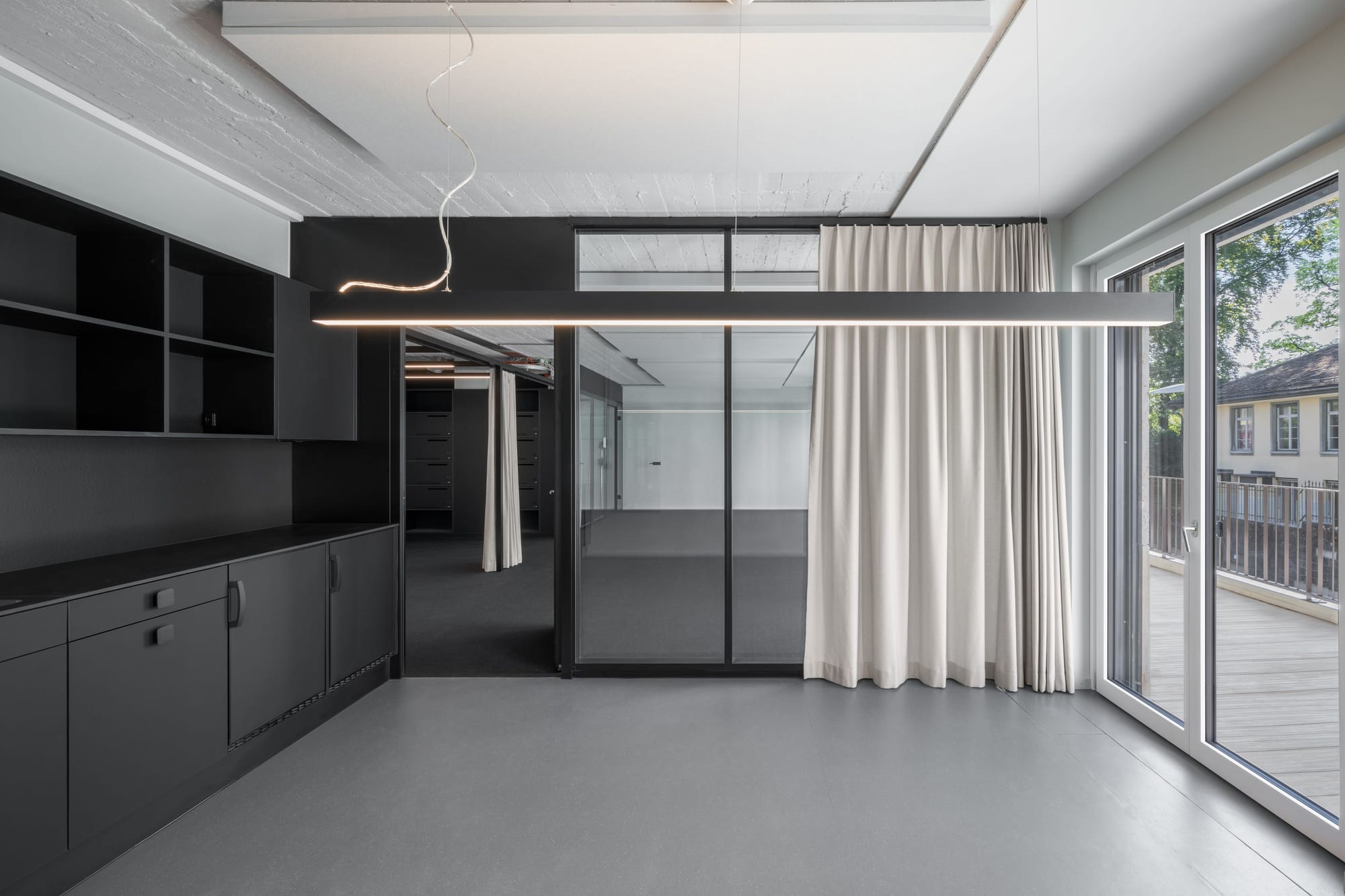 4003 231112 Cajos Kurvenstrasse12