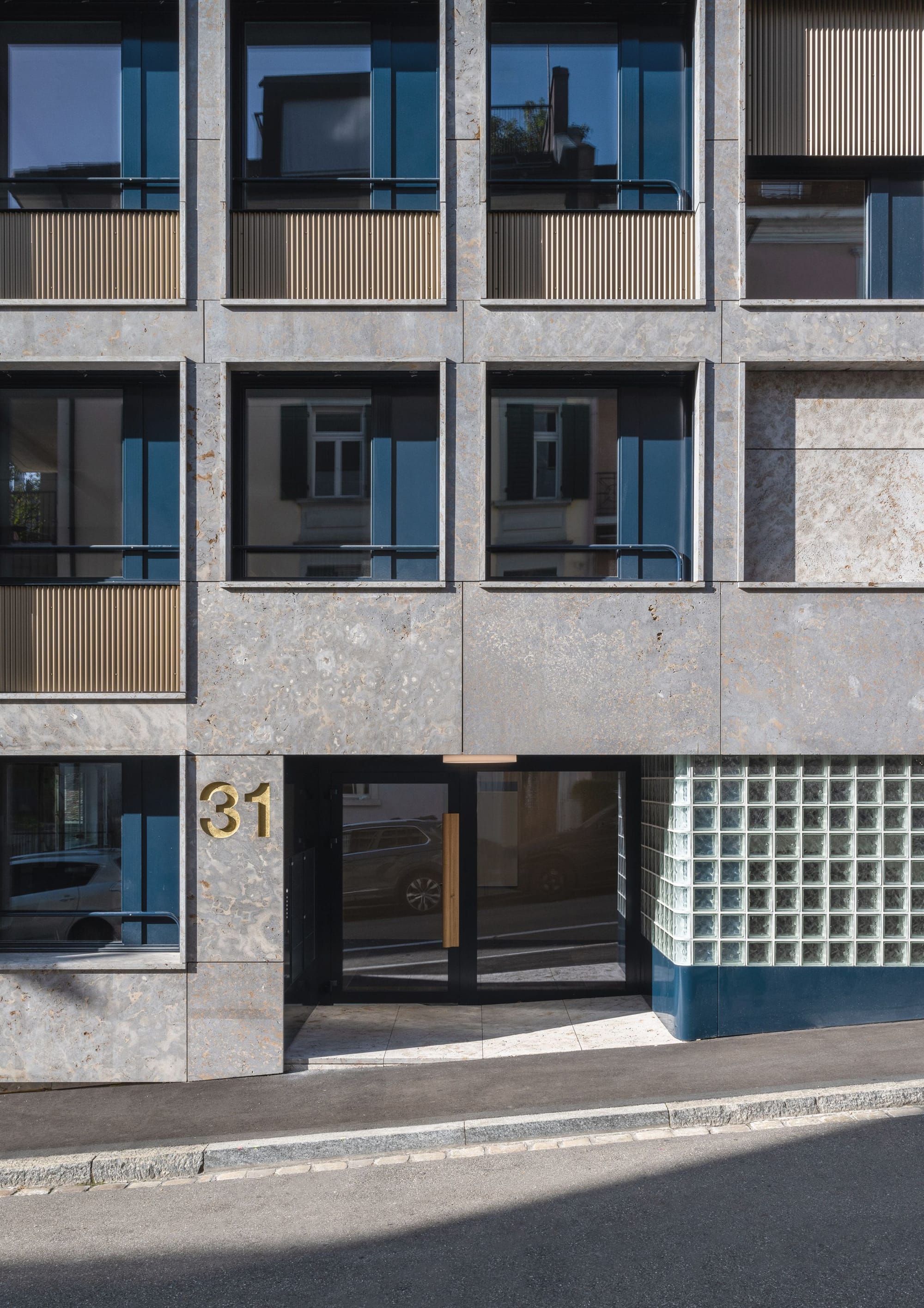 4003 231112 Cajos Kurvenstrasse17 bearbeitet