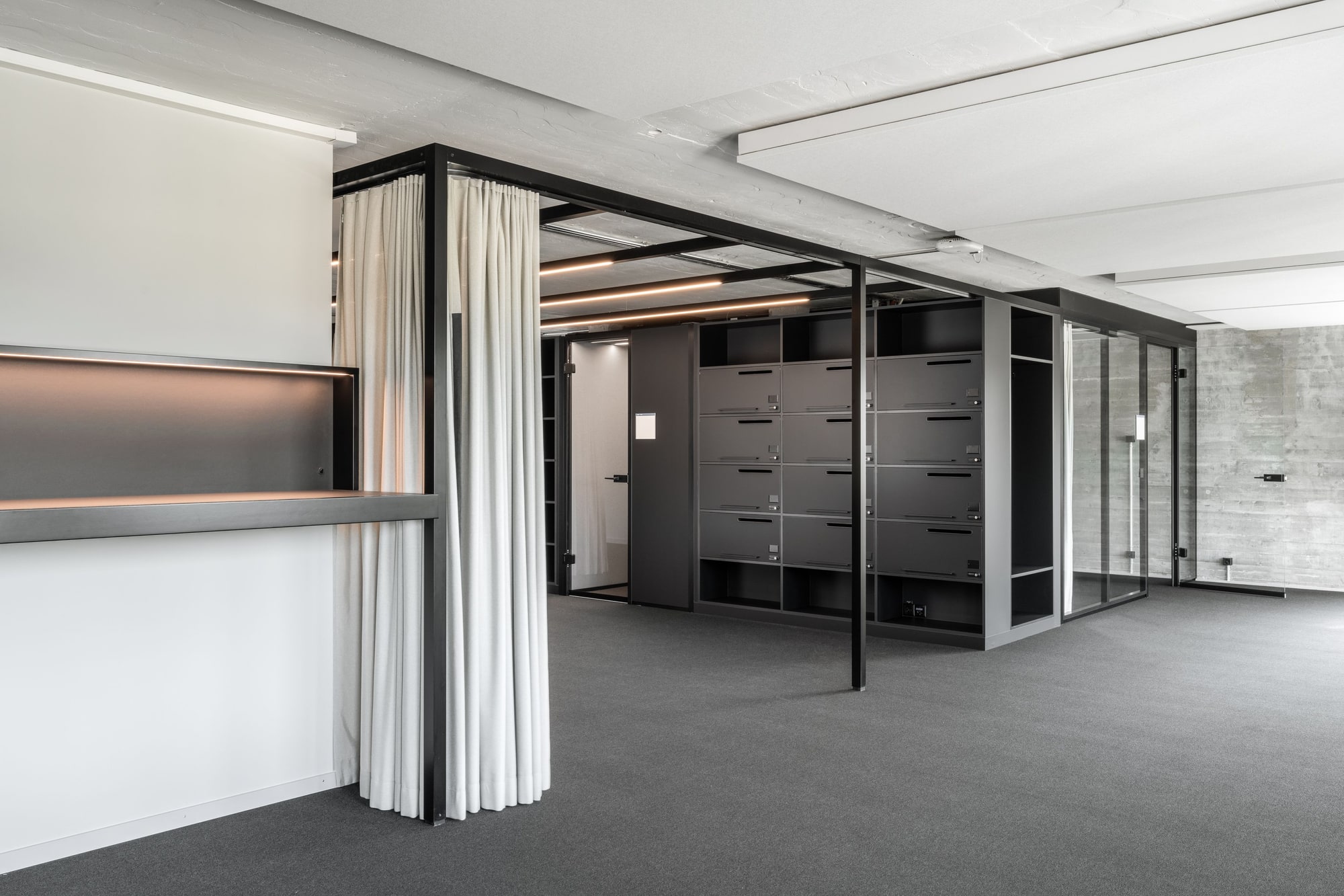 4003 231112 Cajos Kurvenstrasse9