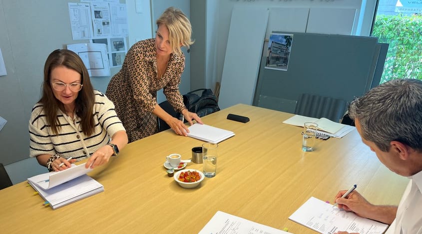 4049 D9 240822 Unterschreiben IMG 0474