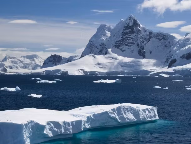 Extraordinary Experiences