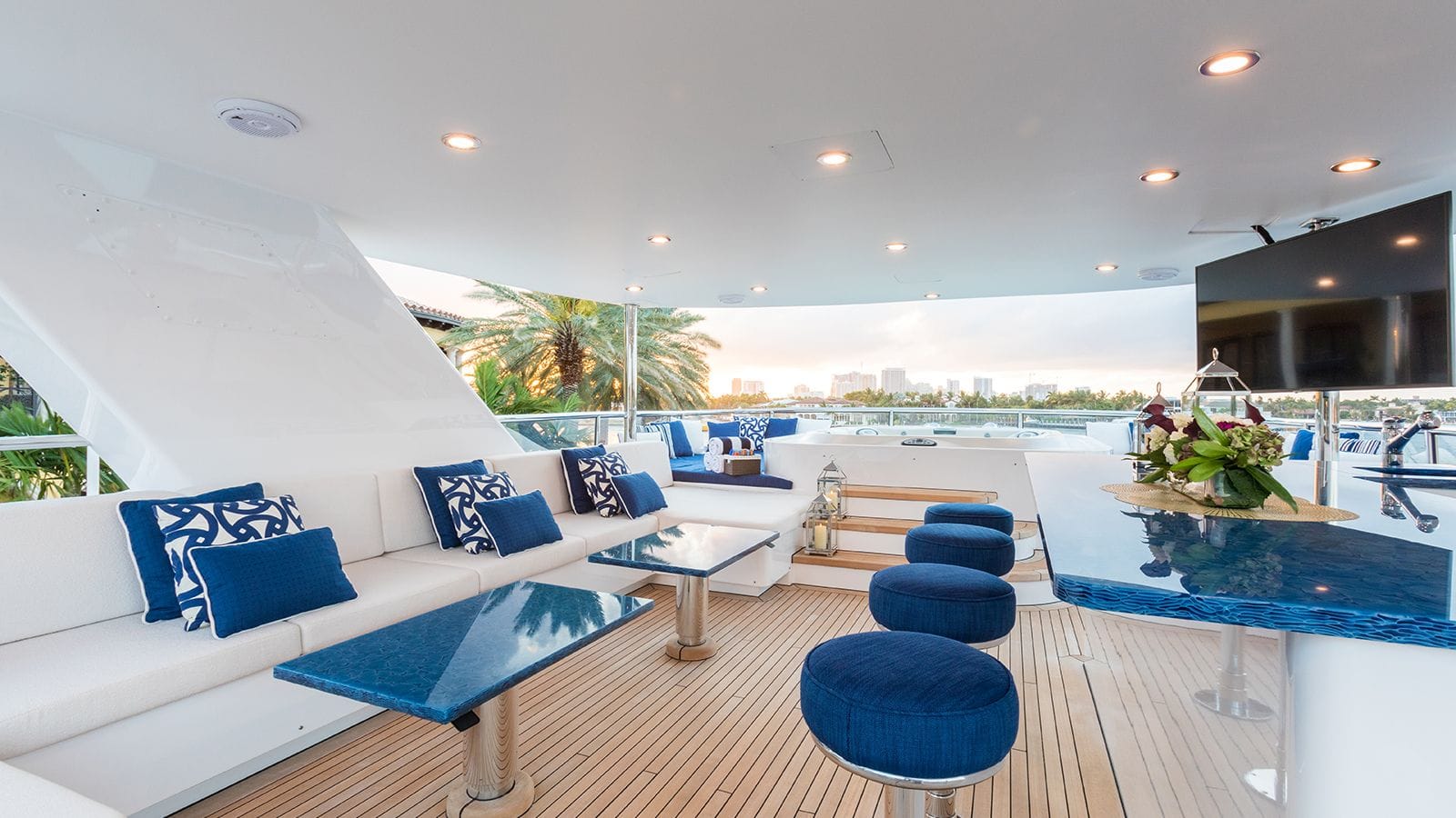 TANZANITE_Hi-4400-credit Quin BISSET.jpg