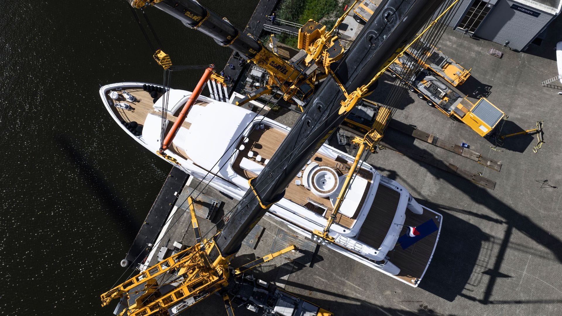 top down view of the launch on the water of the iyc yacht moonen ad astra