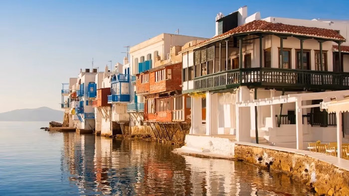 Copy-of-Little-Venice-at-sunset-on-Mykonos-Island-in-the-Mediterranean-Sea.-Greece.-950x450