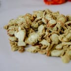 Coconut Curry Flavored Snack Chips 3