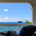 Oceanfront Luxury Suite 4