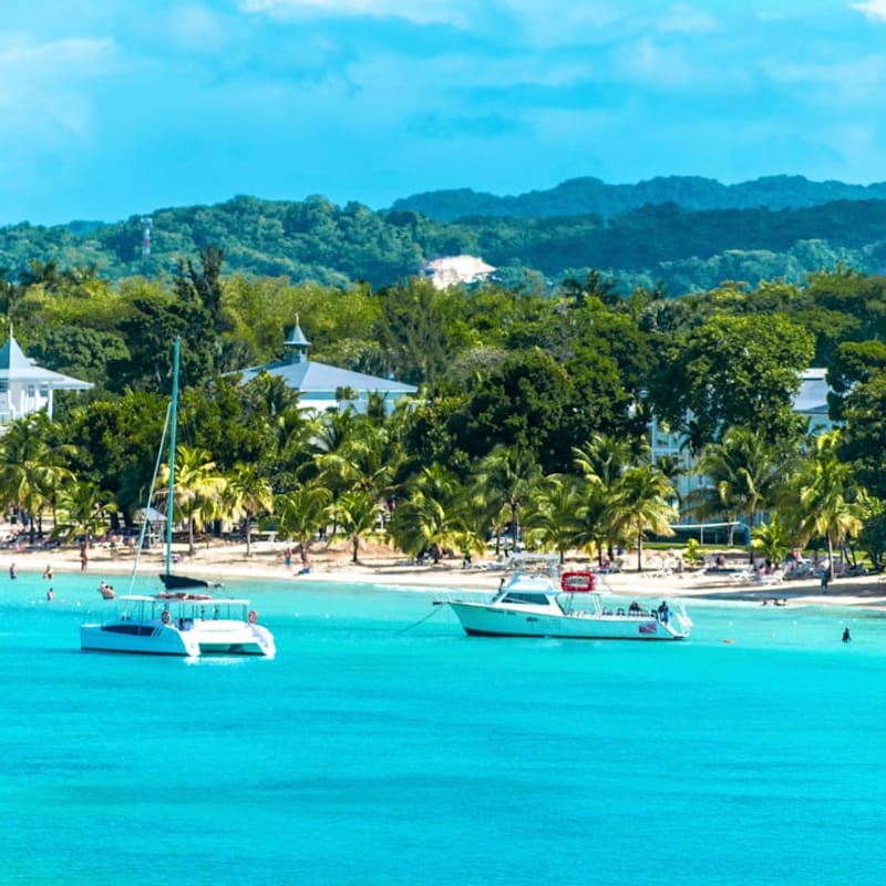 Luxury All-Inclusive Beach Resort Stay