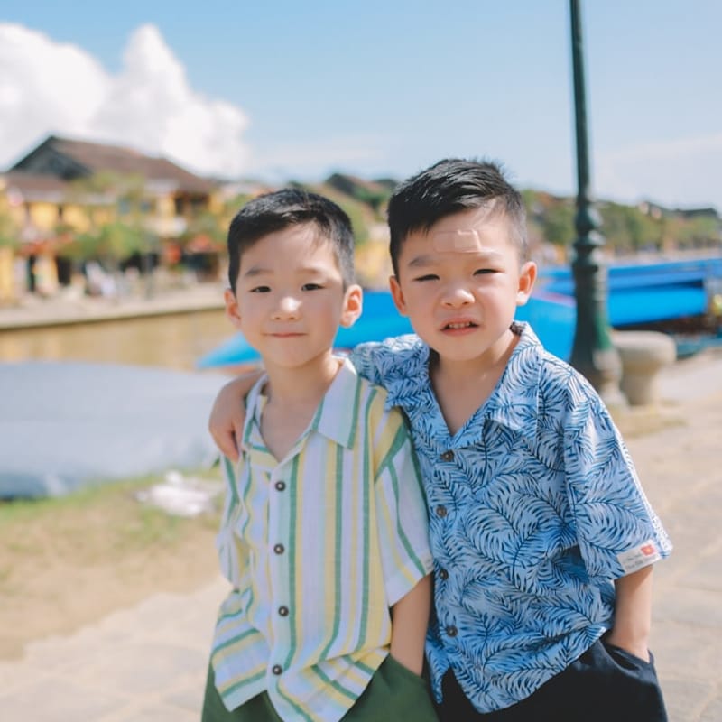 Men's Tropical Print Short-Sleeve Shirt