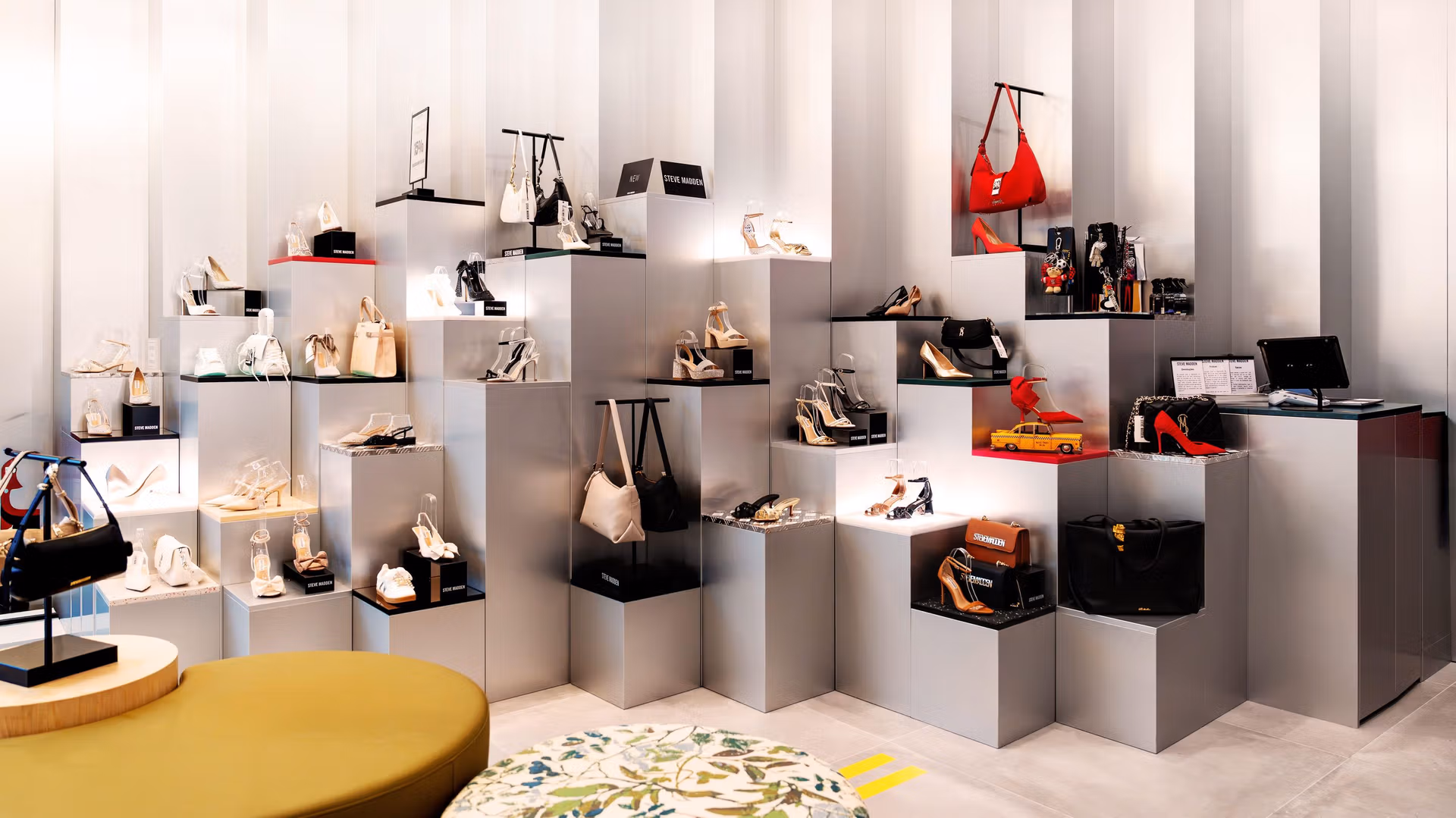 04 Steve Madden Porto Norteshopping concrete