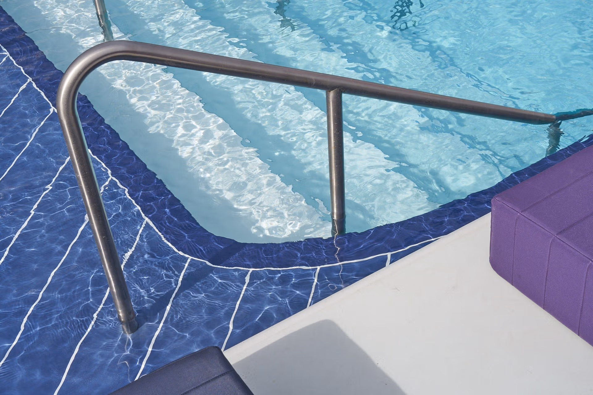 IMG WEL aquatic club pool v1 5176
