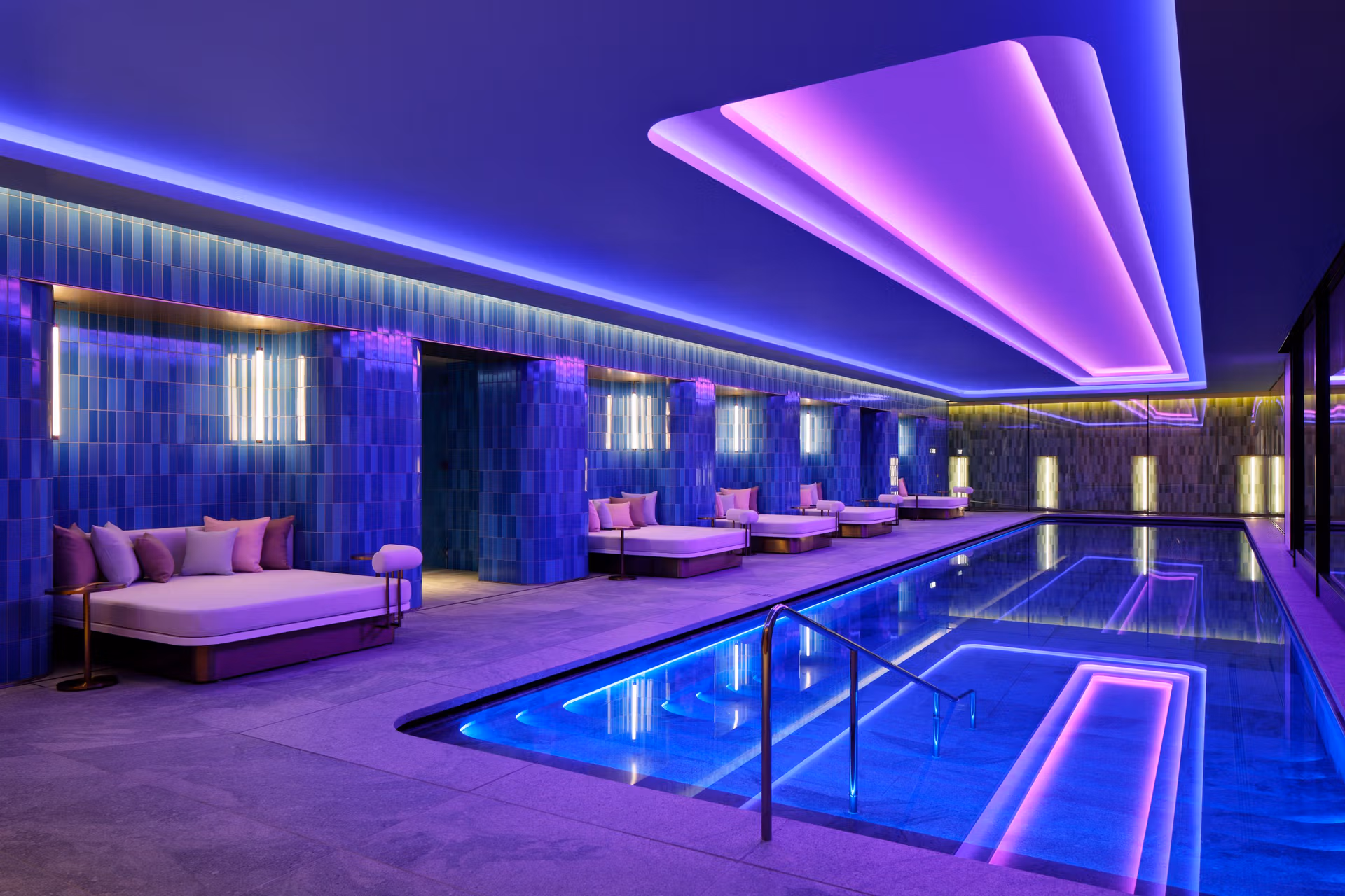 WHO OSAOW Wet 01 Whotels concrete