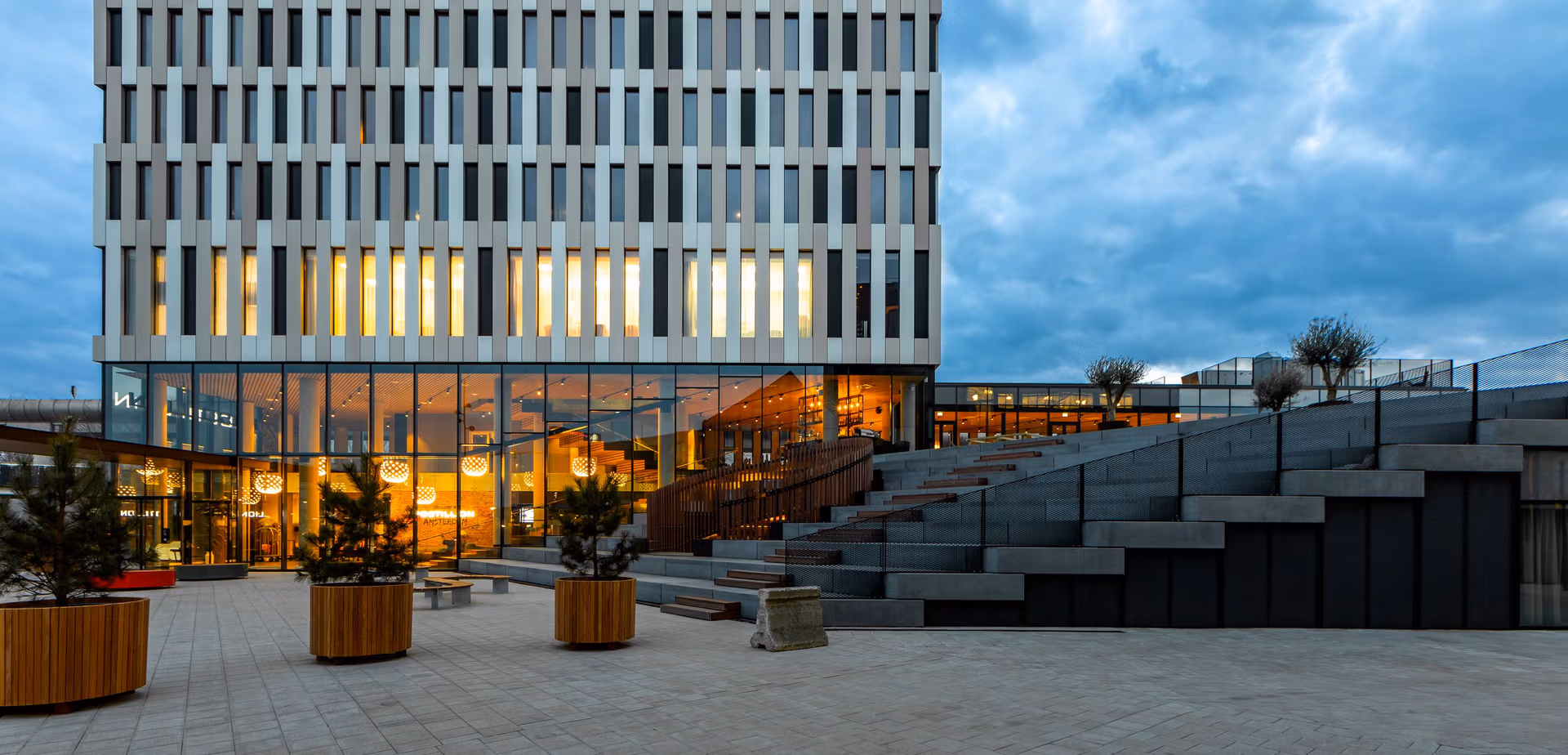 Postillion hotel 02