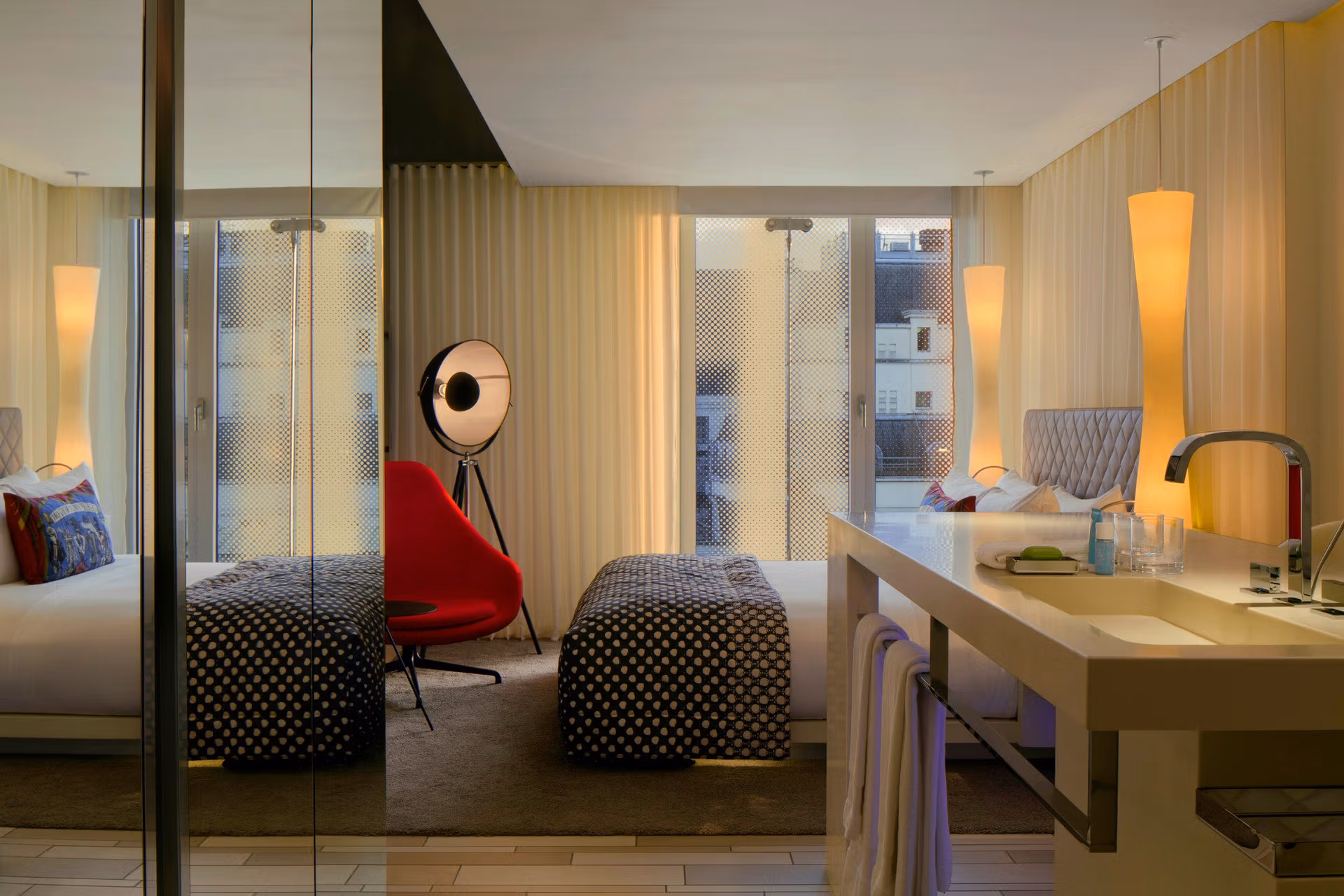 Who3464gr 154228 Fabulous Room