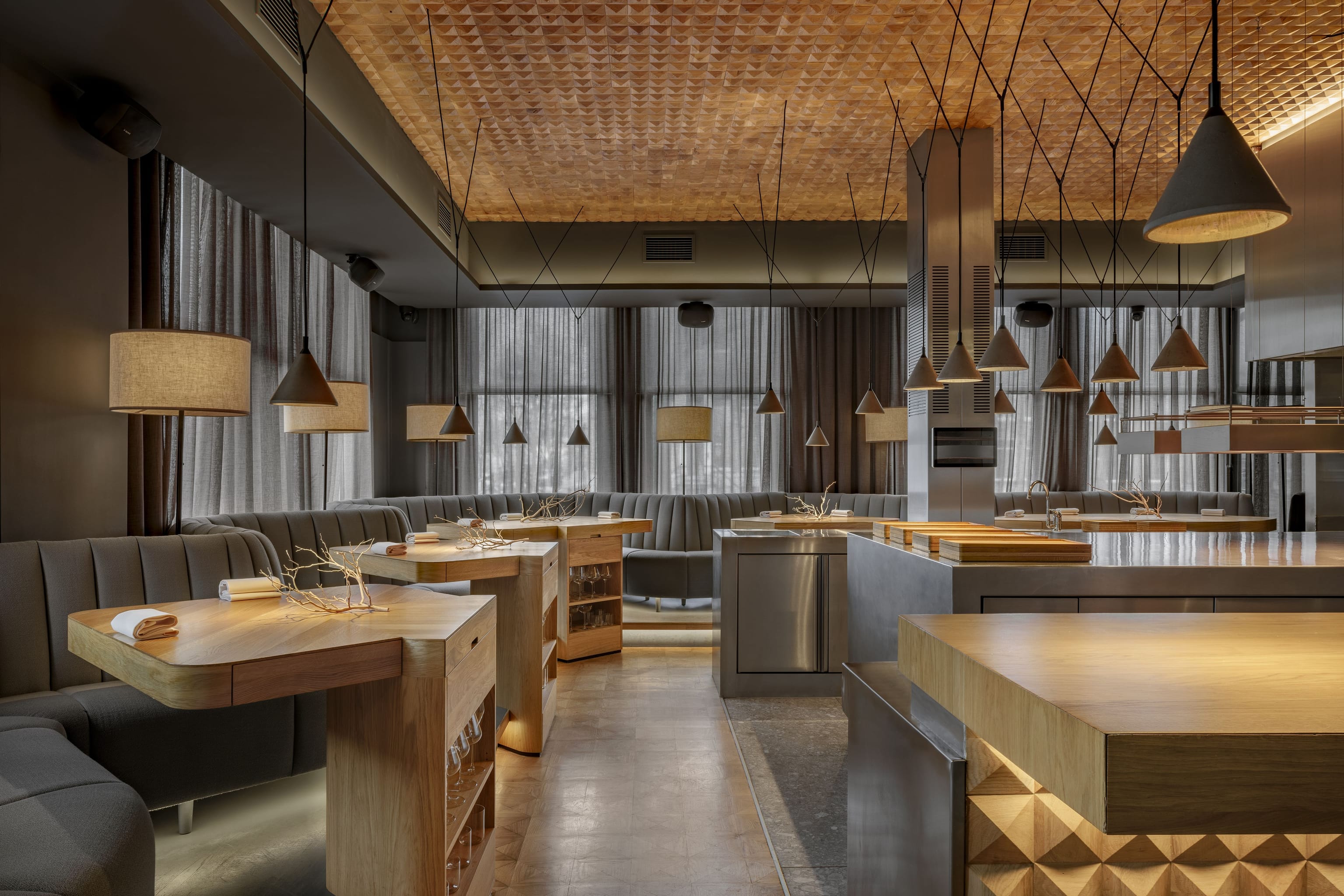 restaurant 212