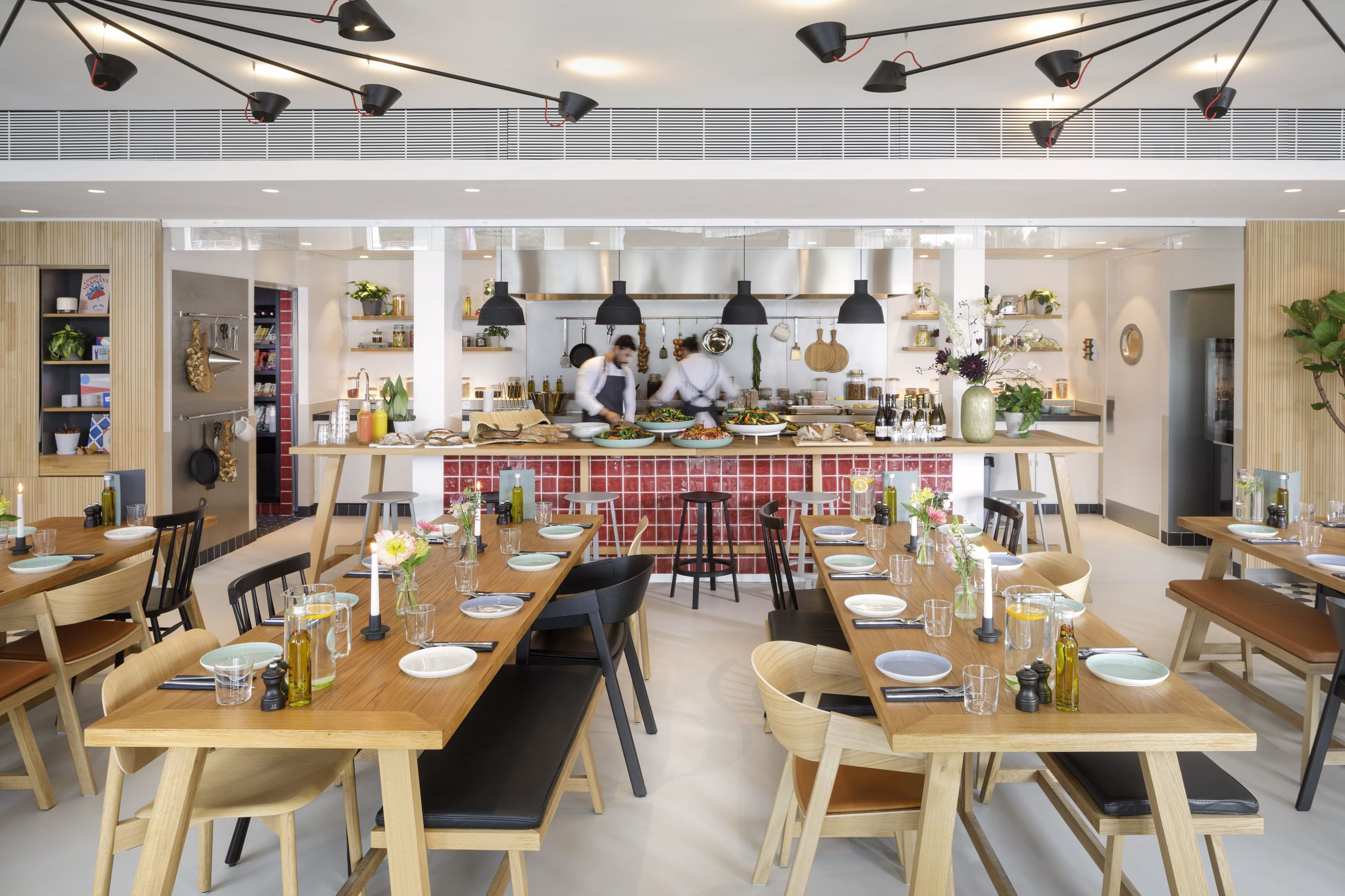 02zokuparis concrete ewouthuibers livingkitchen