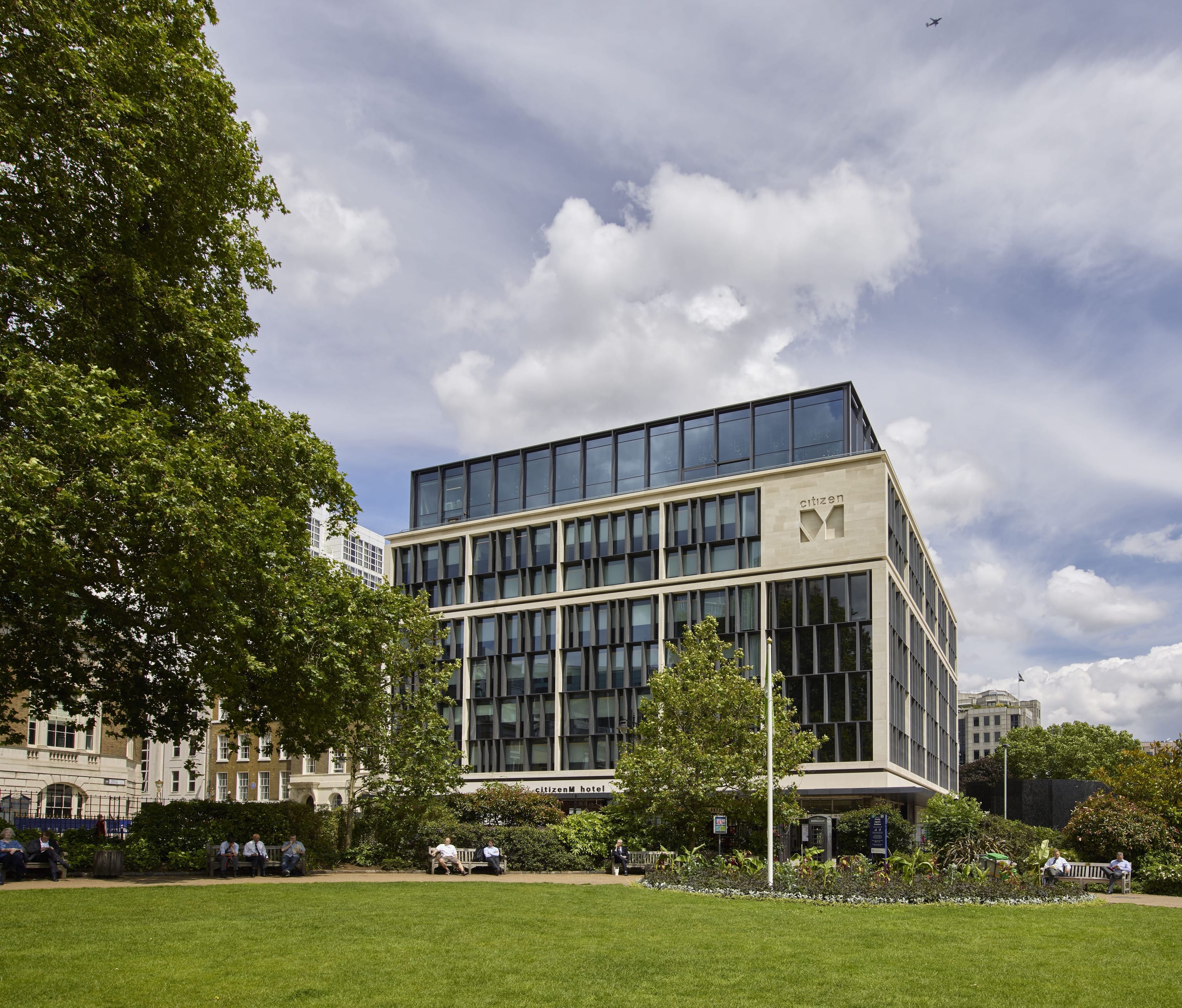 citizenM tower of london