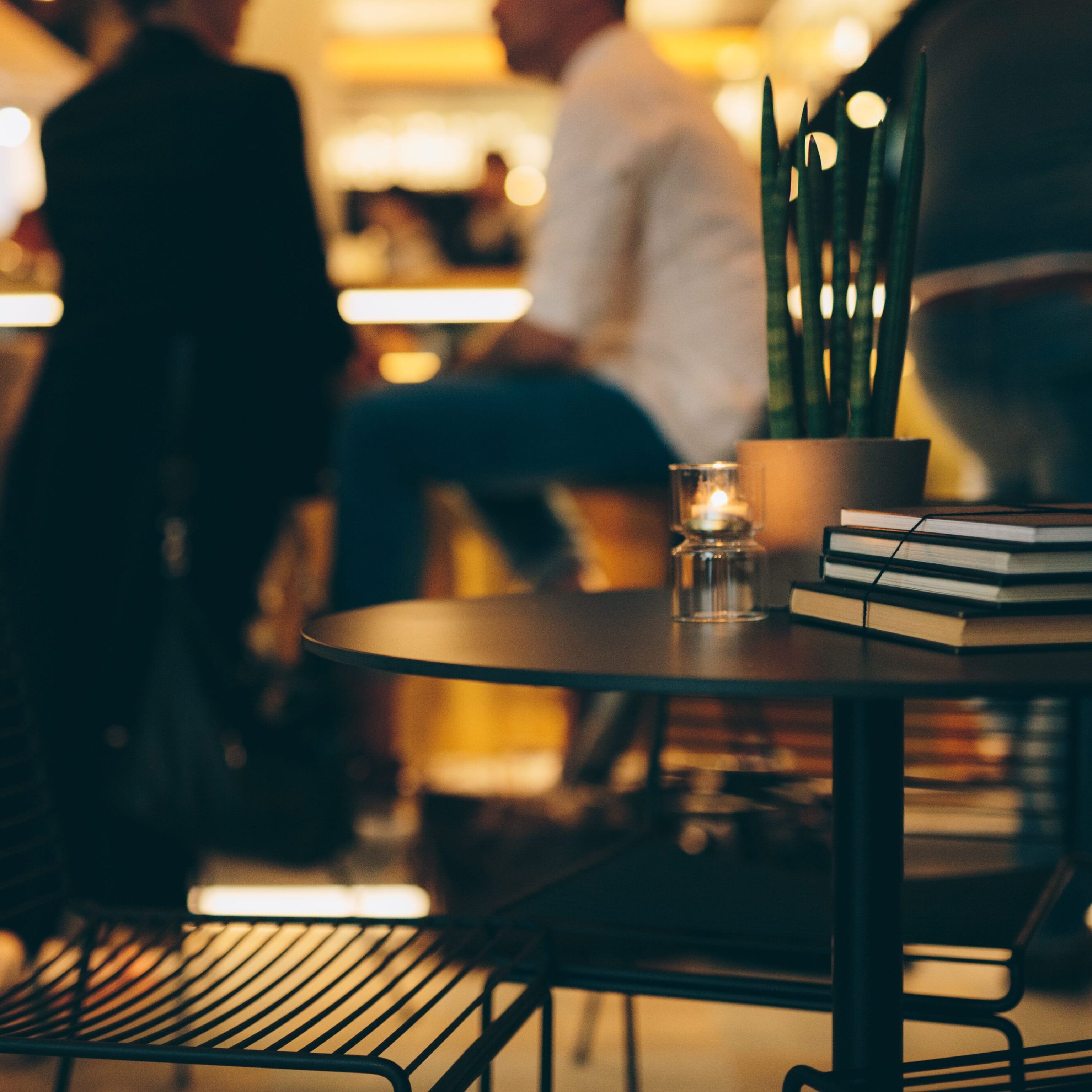 PRESSROOM bar 03 Mv V