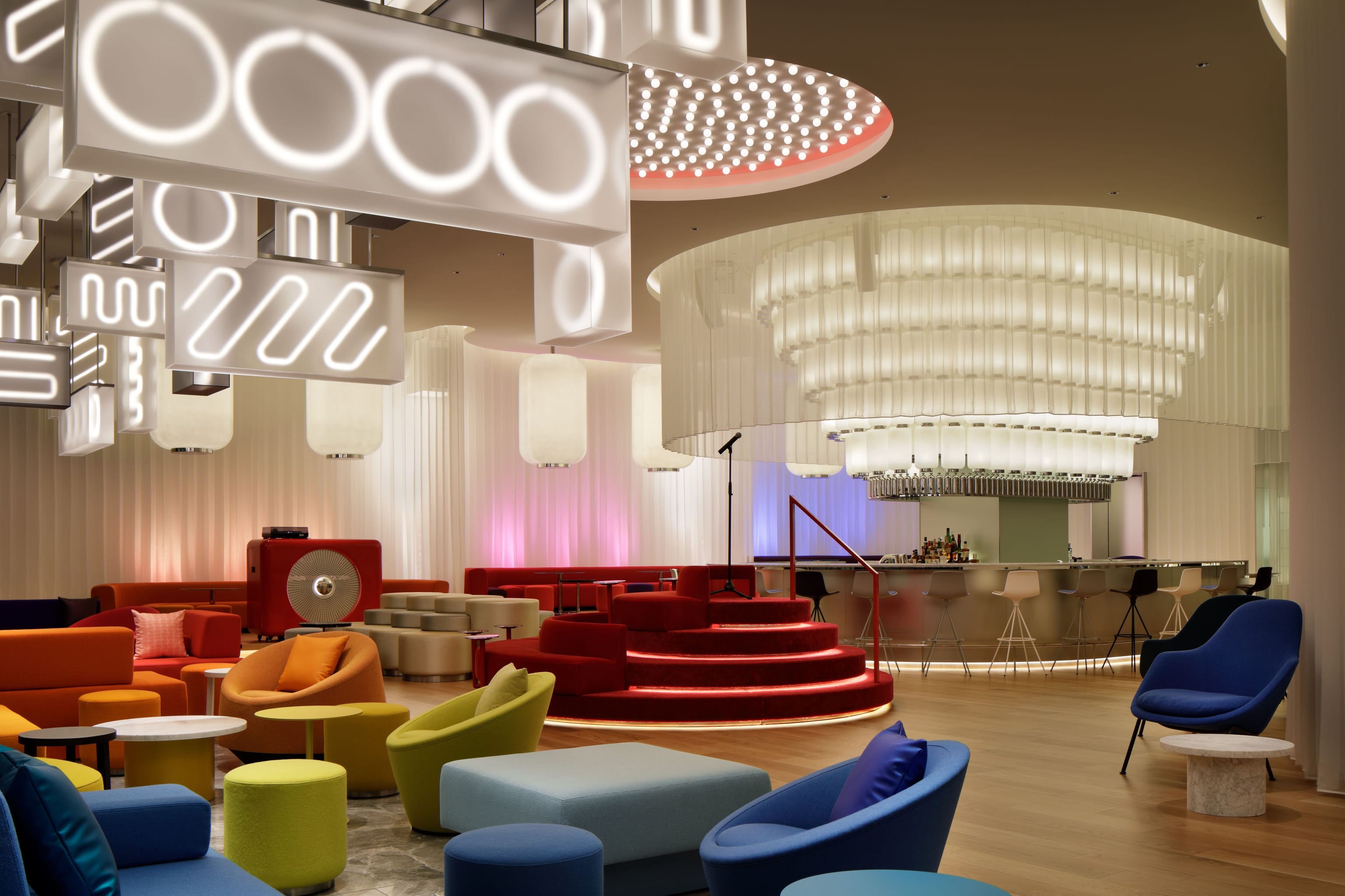 WHO OSAOW Livingroom 01 Whotels concrete