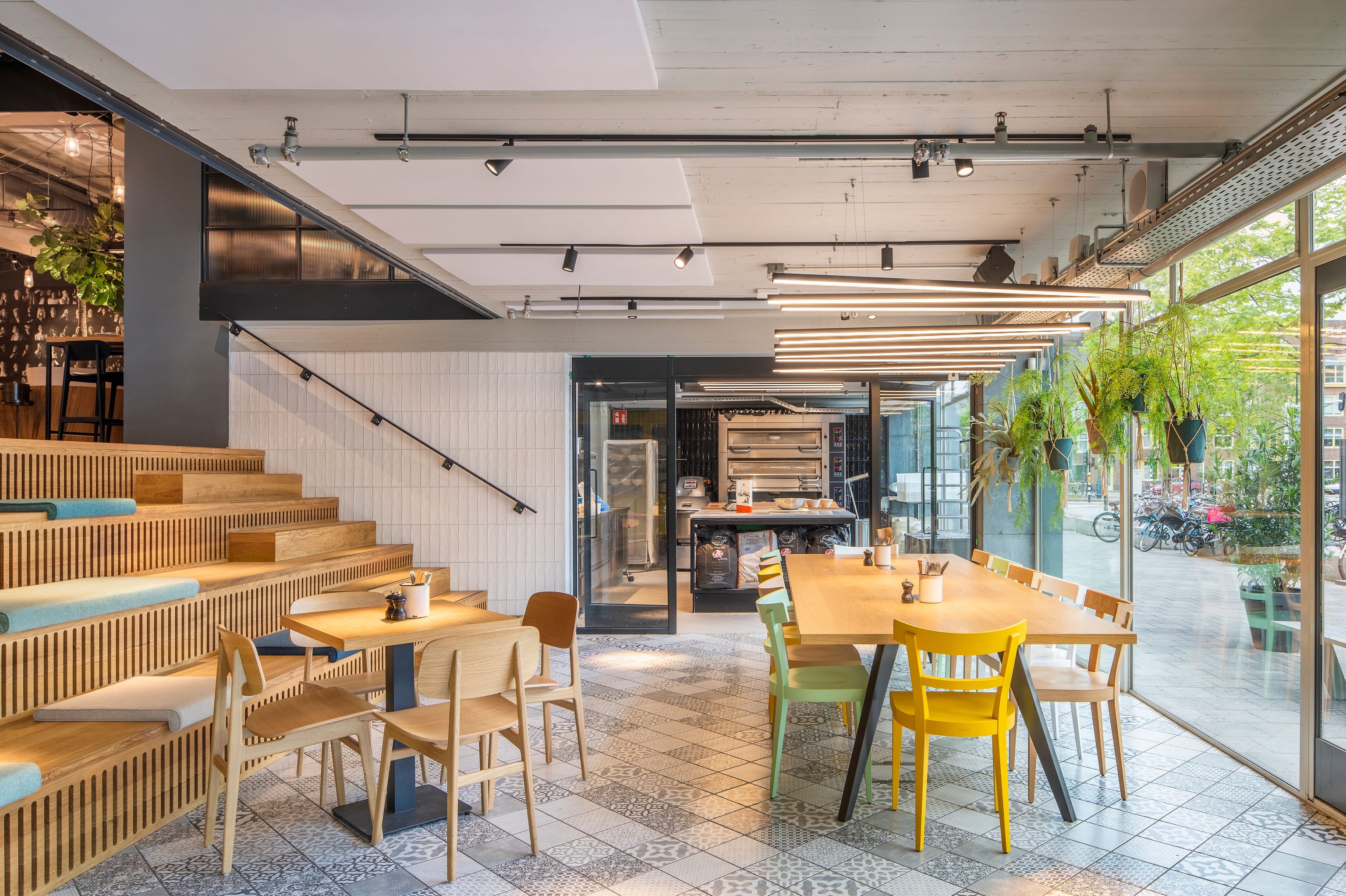 Woutervander Sar Neni bakery