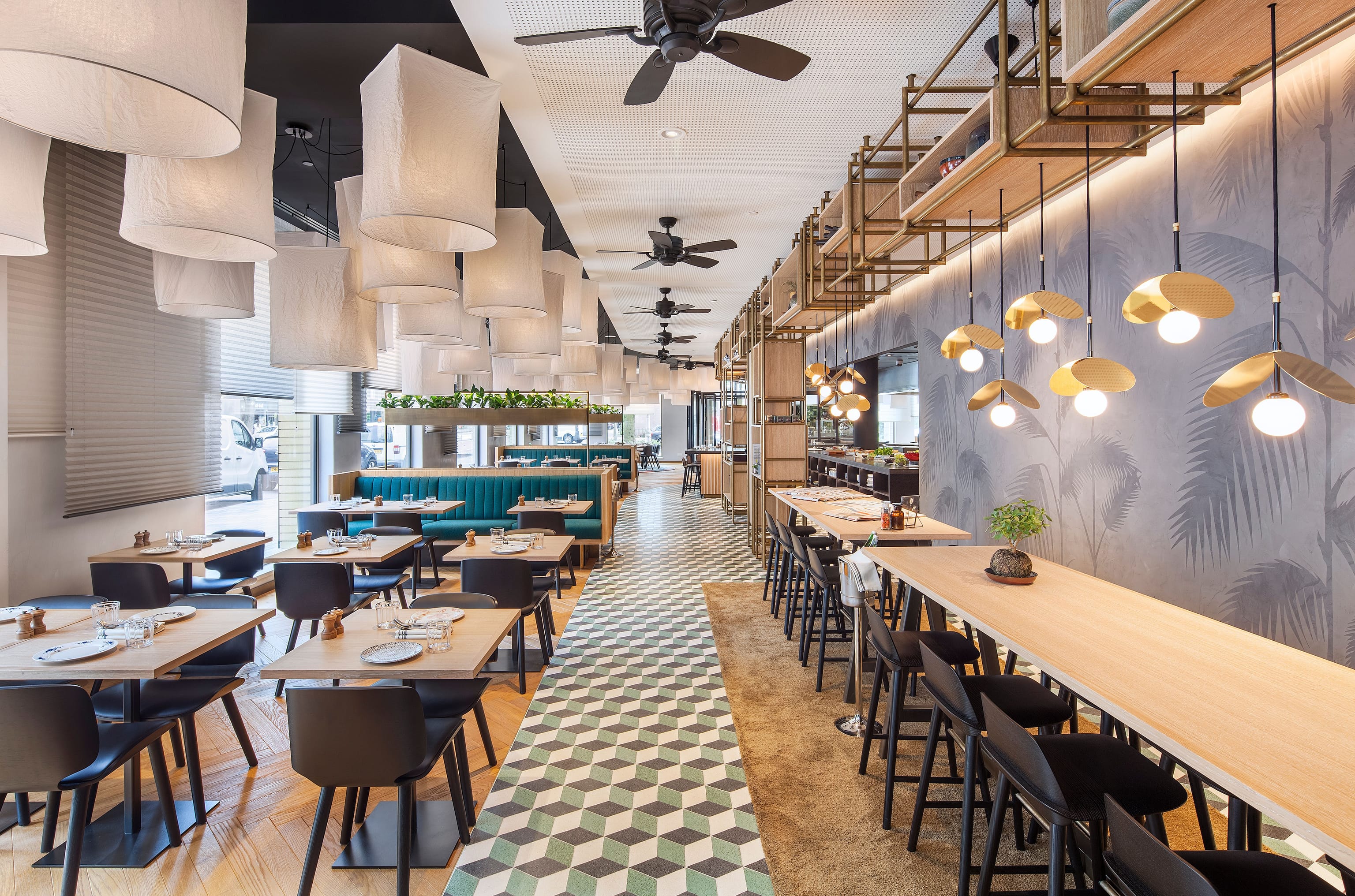 Mama makan restaurant 02