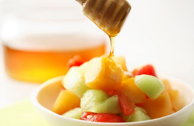 salada de frutas gourmet com mel