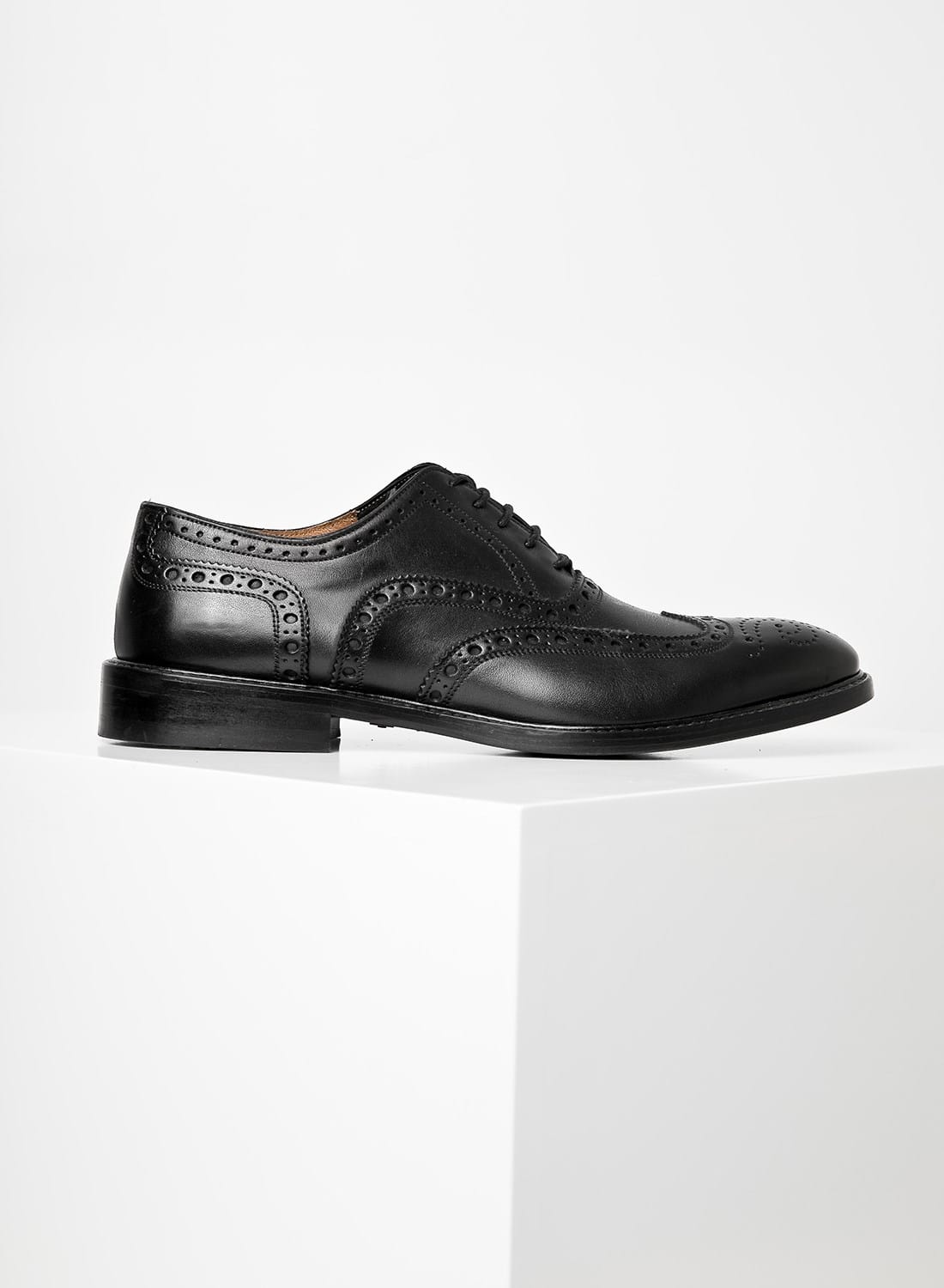 Zapatos formales | etiquetanegra.us