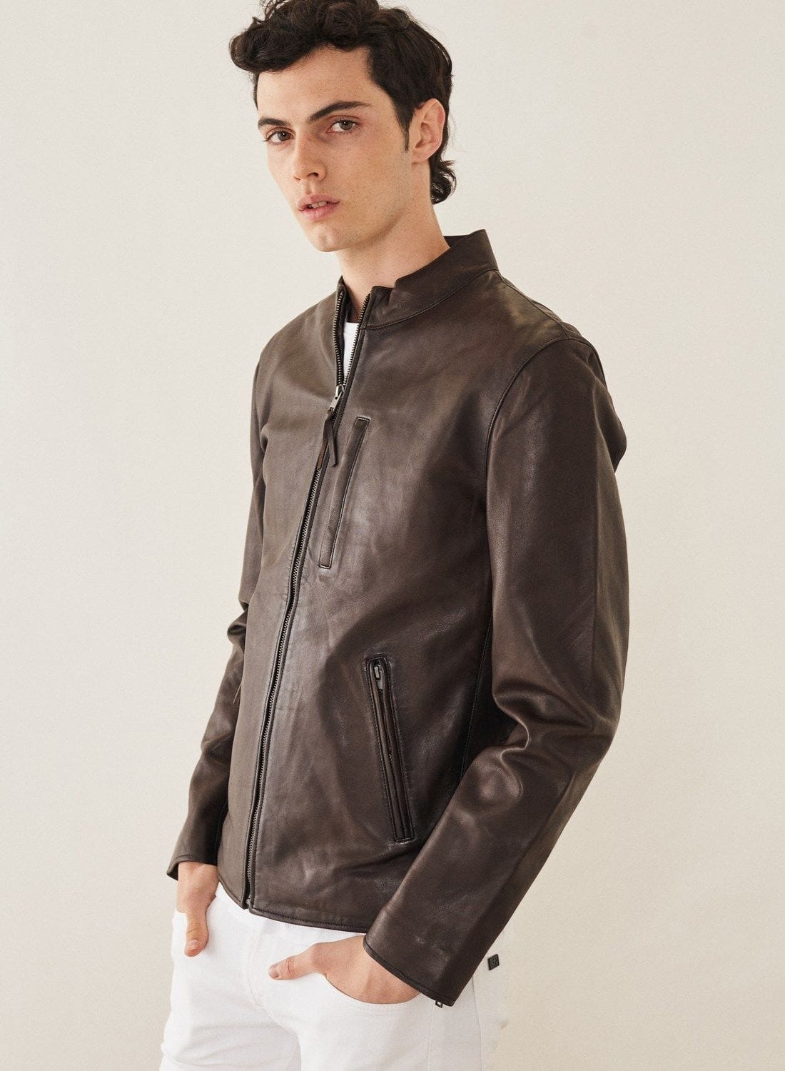 Campera cuero mao bolsillos | etiquetanegra.us