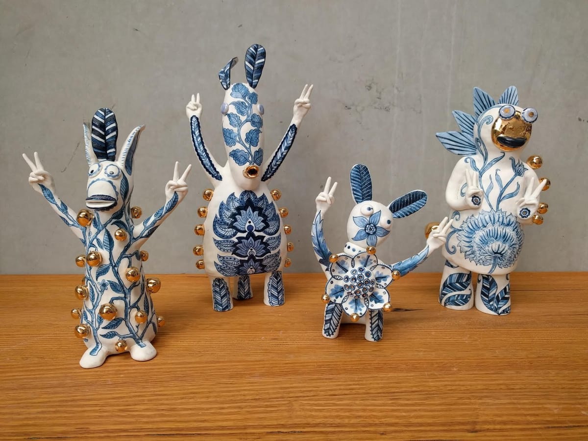 Vipoo Srivilasa - Installation view 'Happy Together'