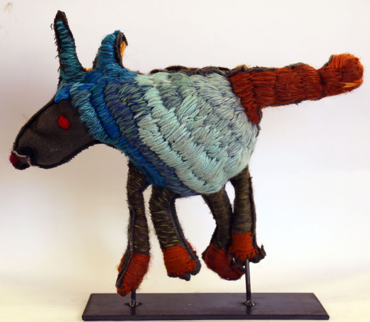 Yarrenyty Arltere Artists - Rusty The Dog