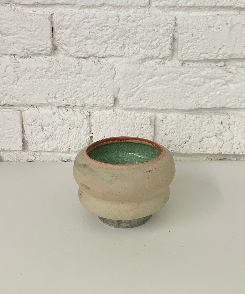 Nell Pearson - Billow Vase