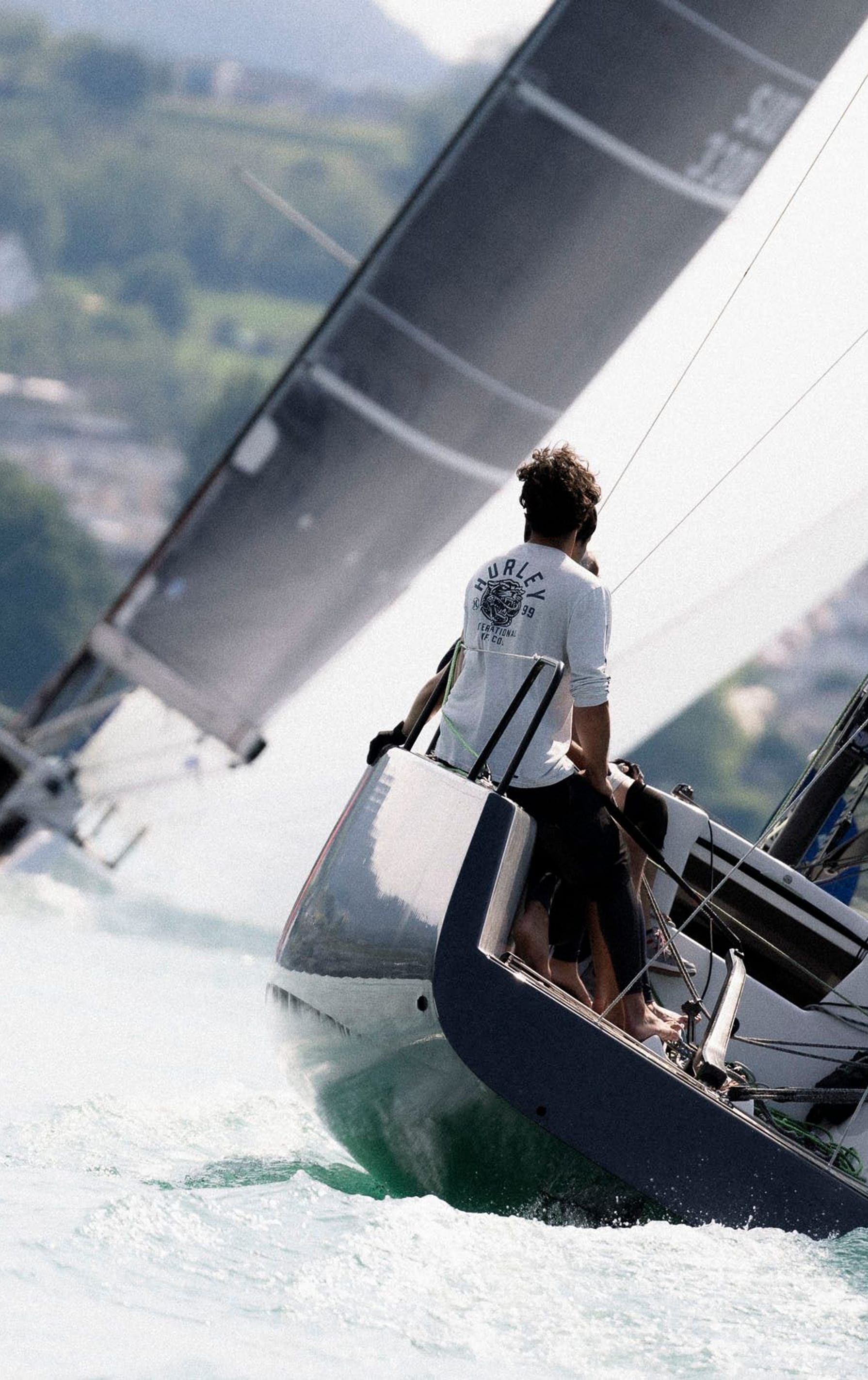 Segelboote auf dem Genfer See - Webseite esseboats.ch