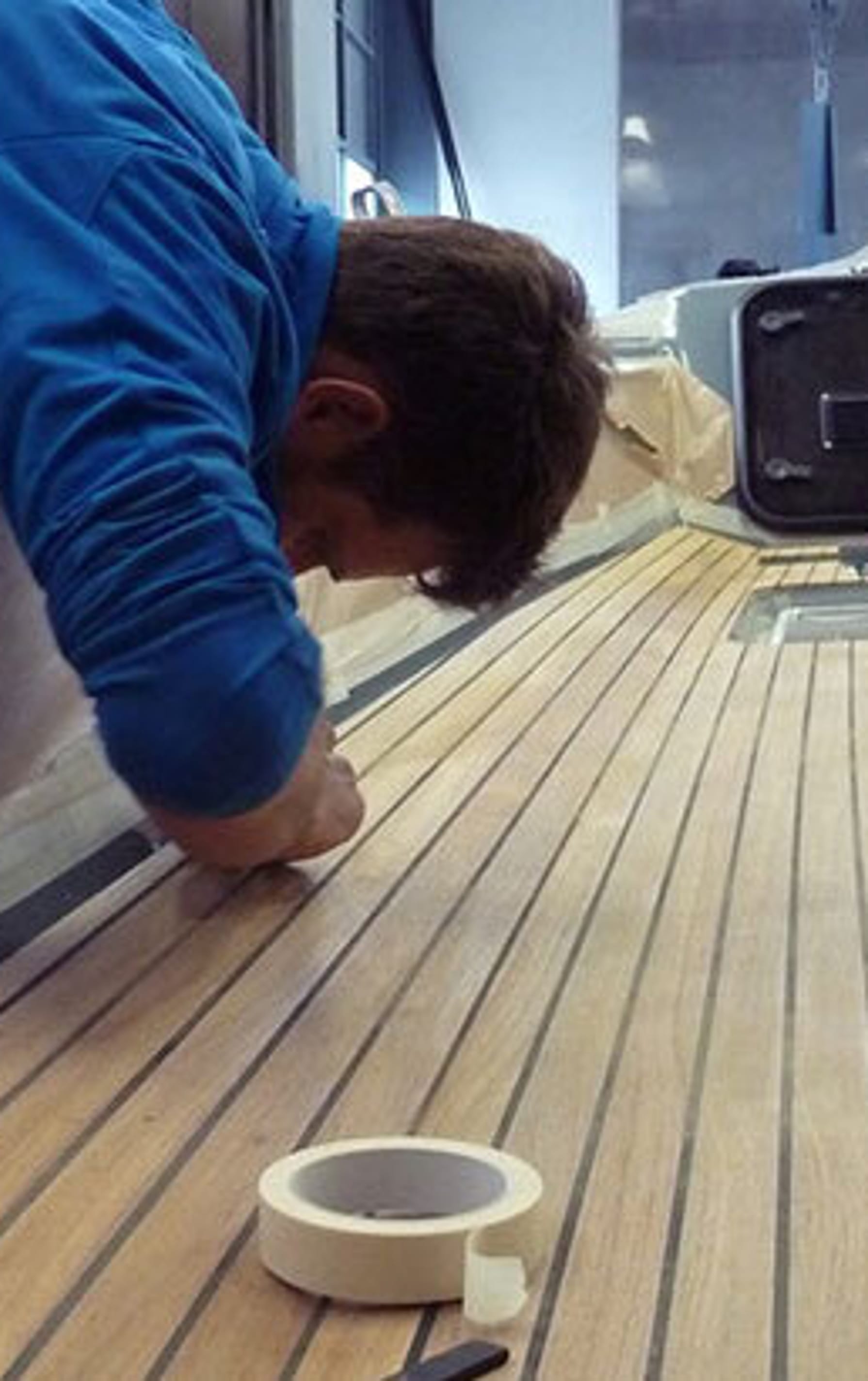 So wird ein esseboats segelboot gebaut teakdeck