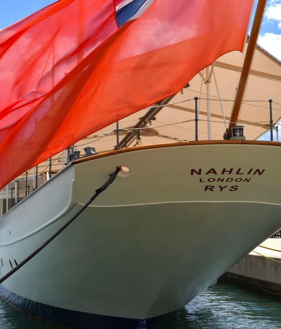 Boot vom Zuerichsee auf Deck 11